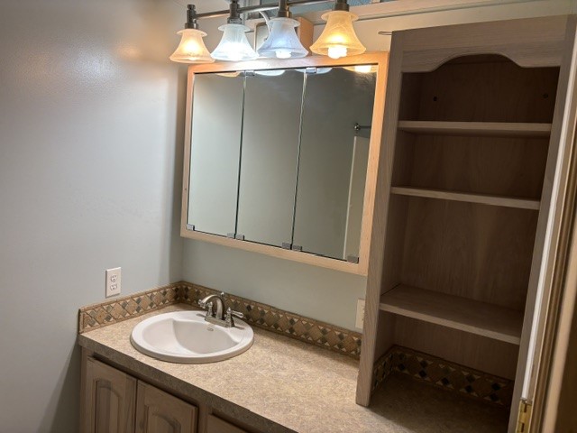320 S Kansas Street Property Photo 32