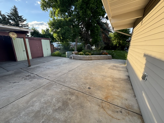 320 S Kansas Street Property Photo 57