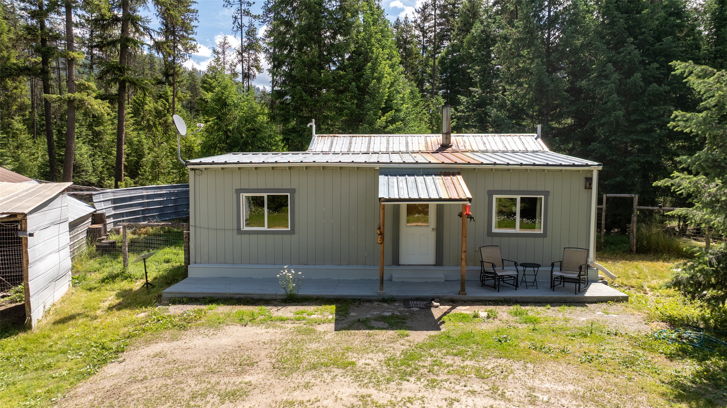 623 Cabin City Loop Property Photo 5