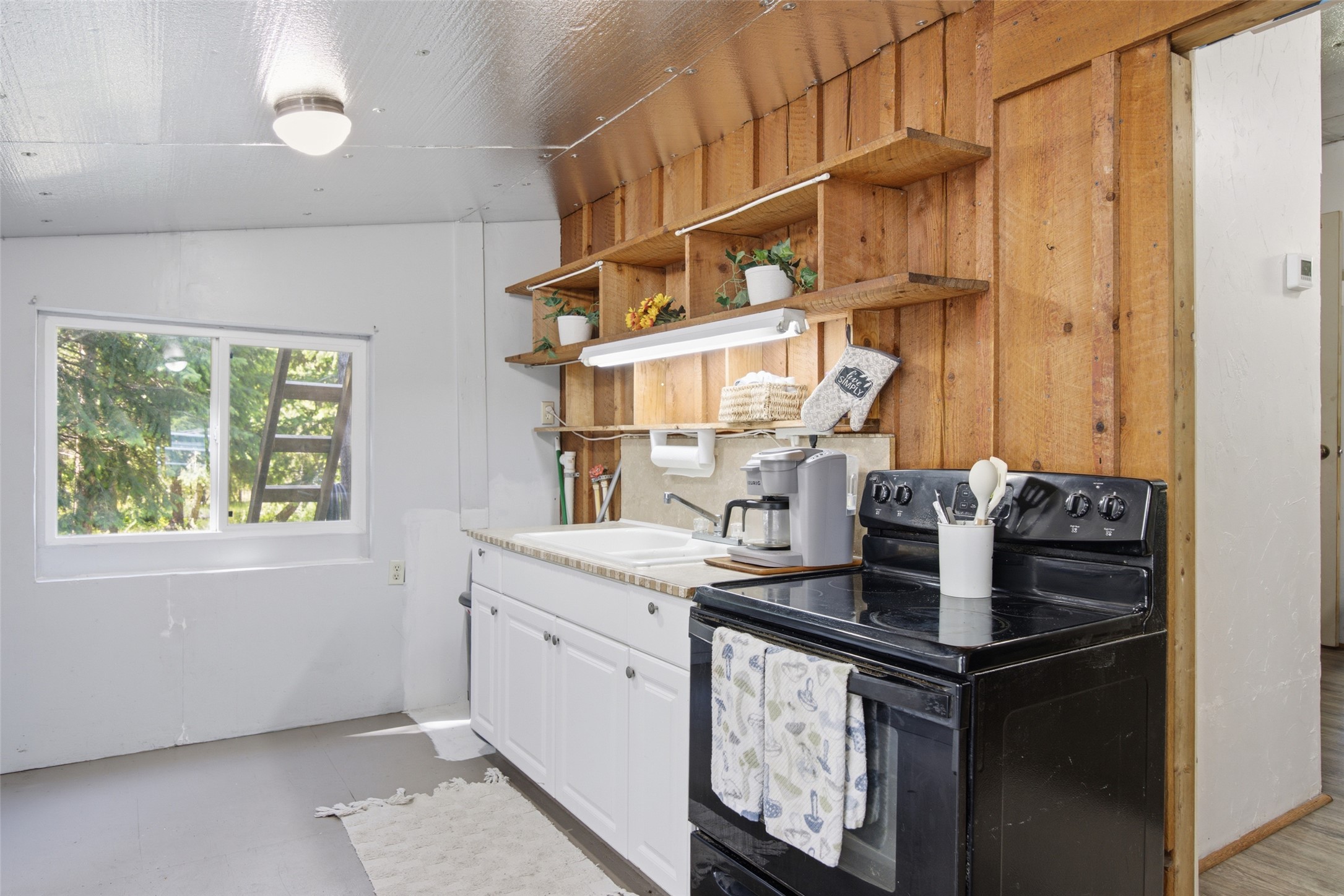 623 Cabin City Loop Property Photo 12