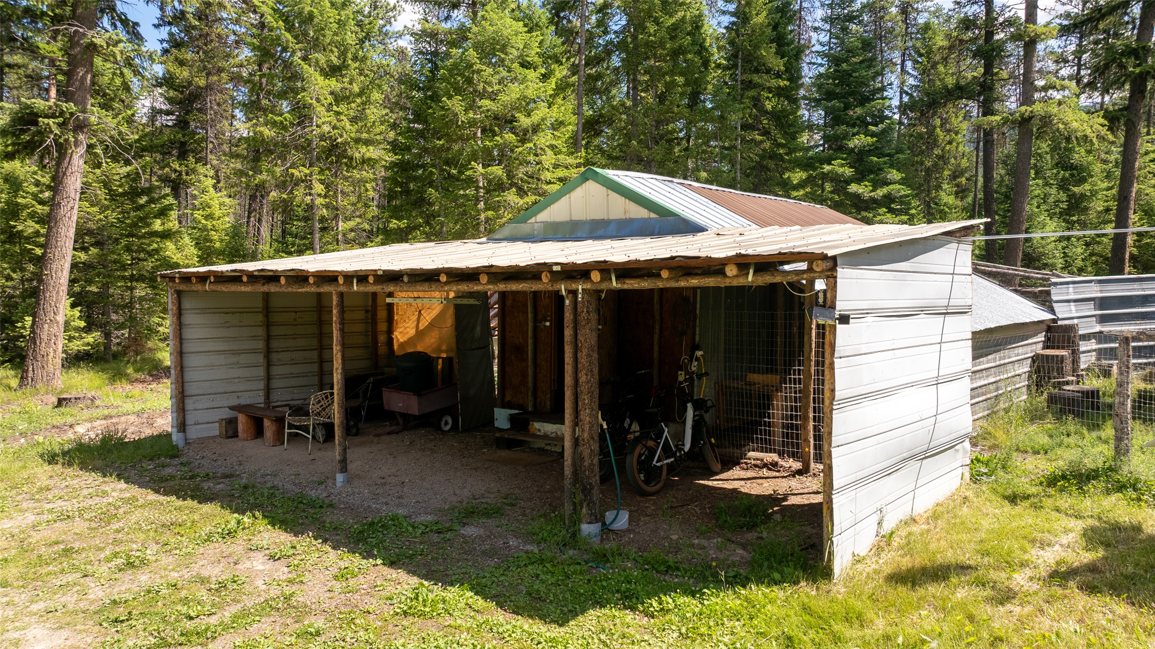 623 Cabin City Loop Property Photo 20