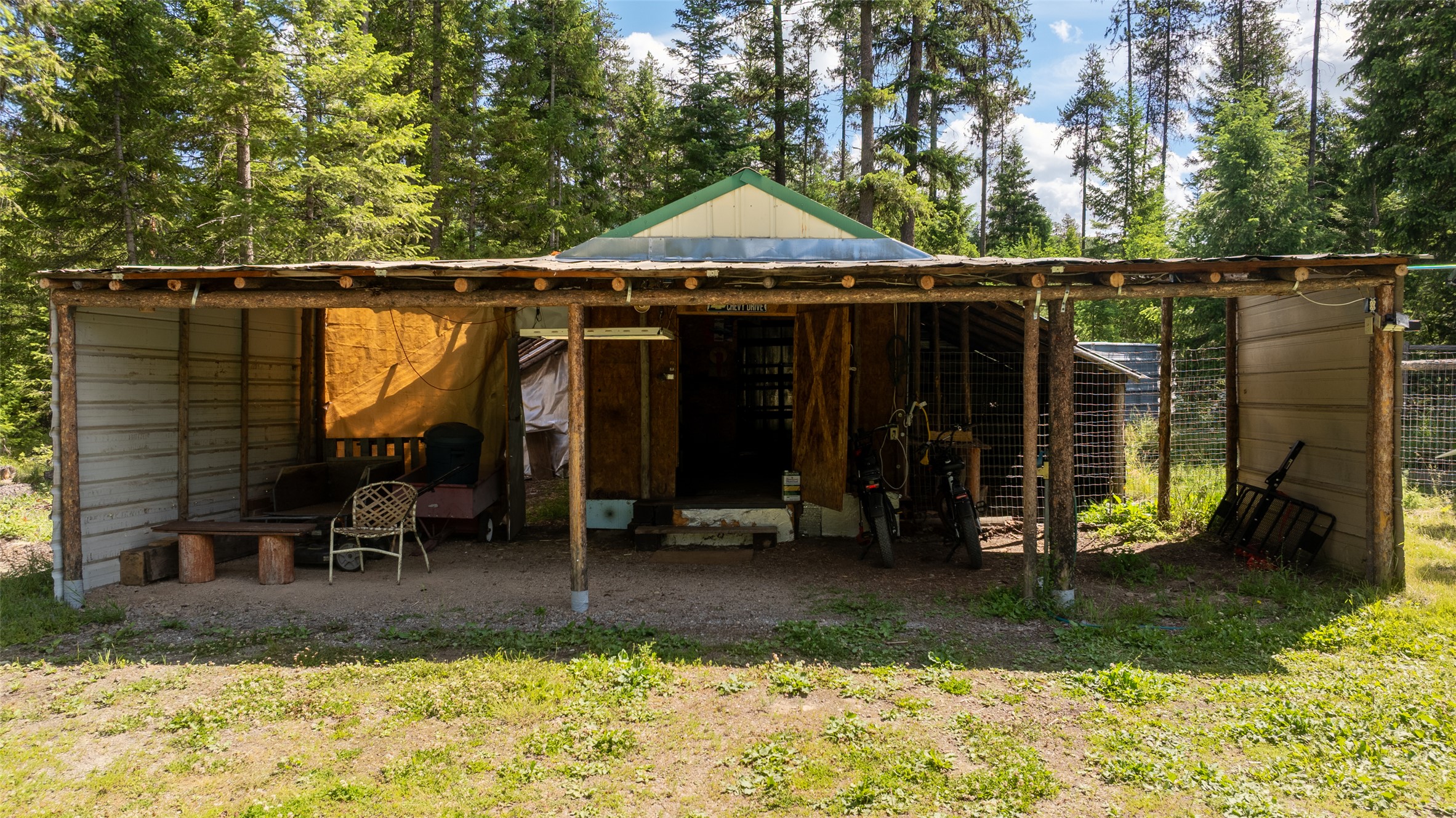 623 Cabin City Loop Property Photo 22