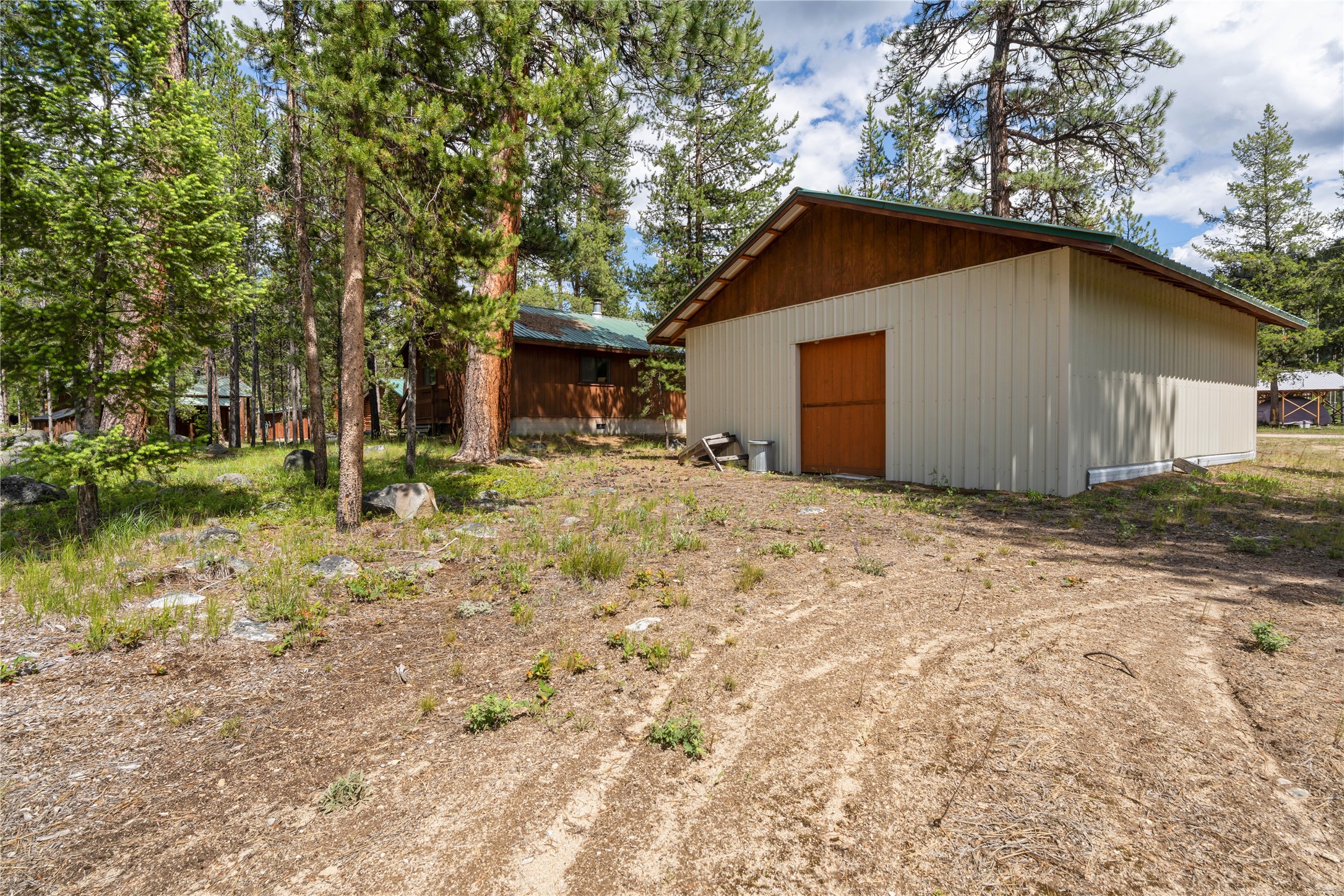 392 Leisure Lane Property Photo 36