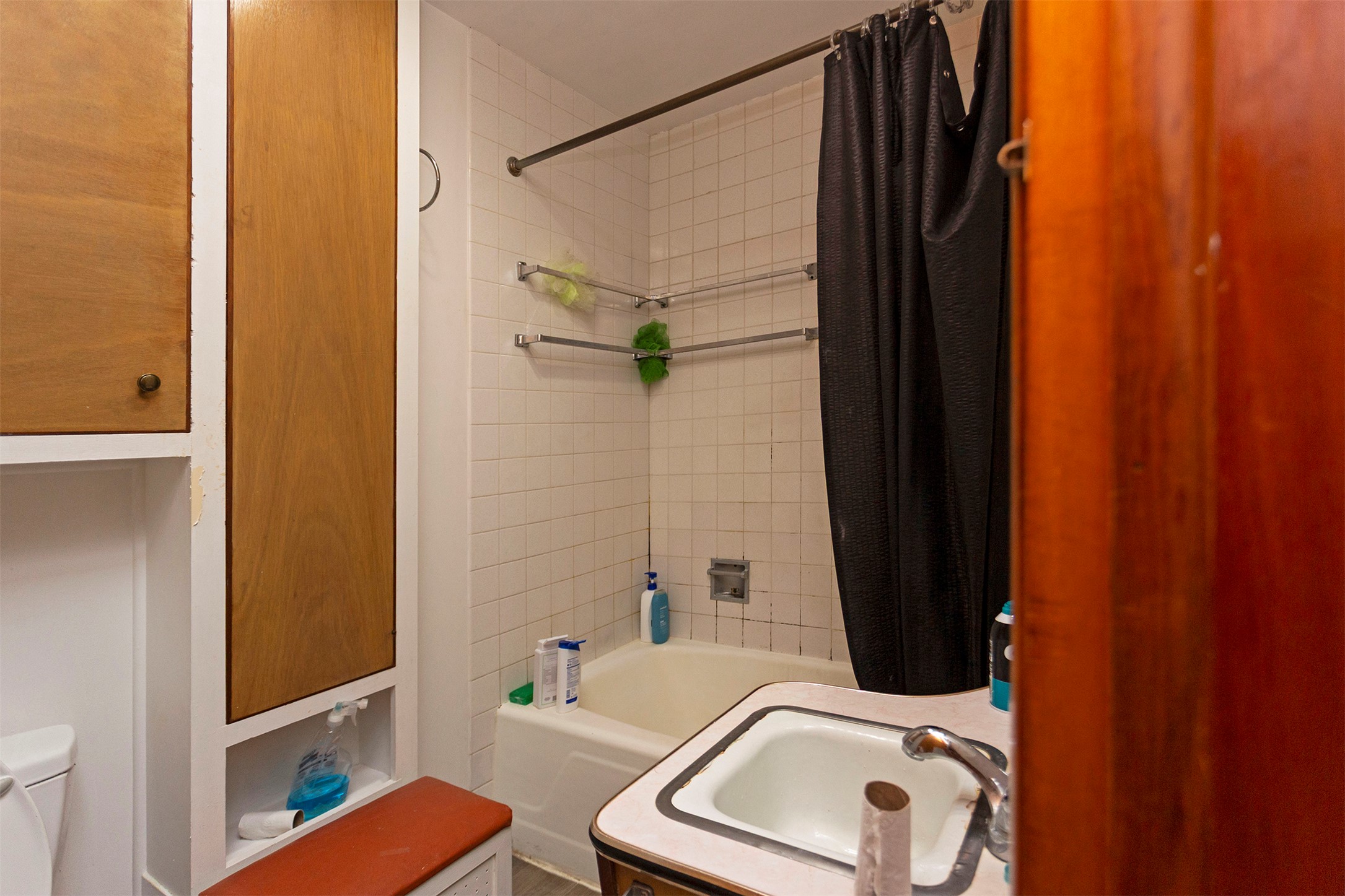 1824 Hollis Street Property Photo 33