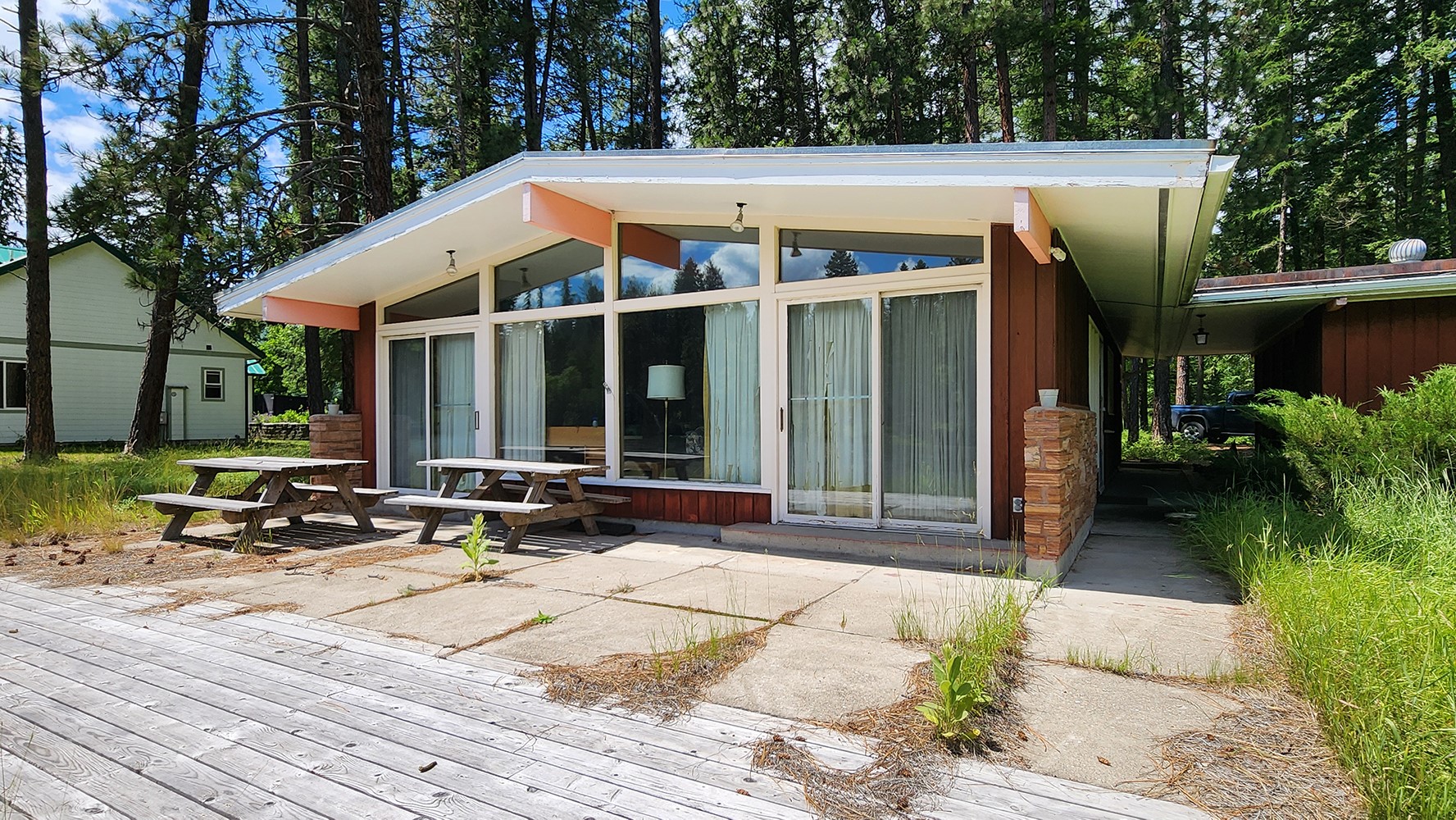 12430 Rippling Waters Road Property Photo 7