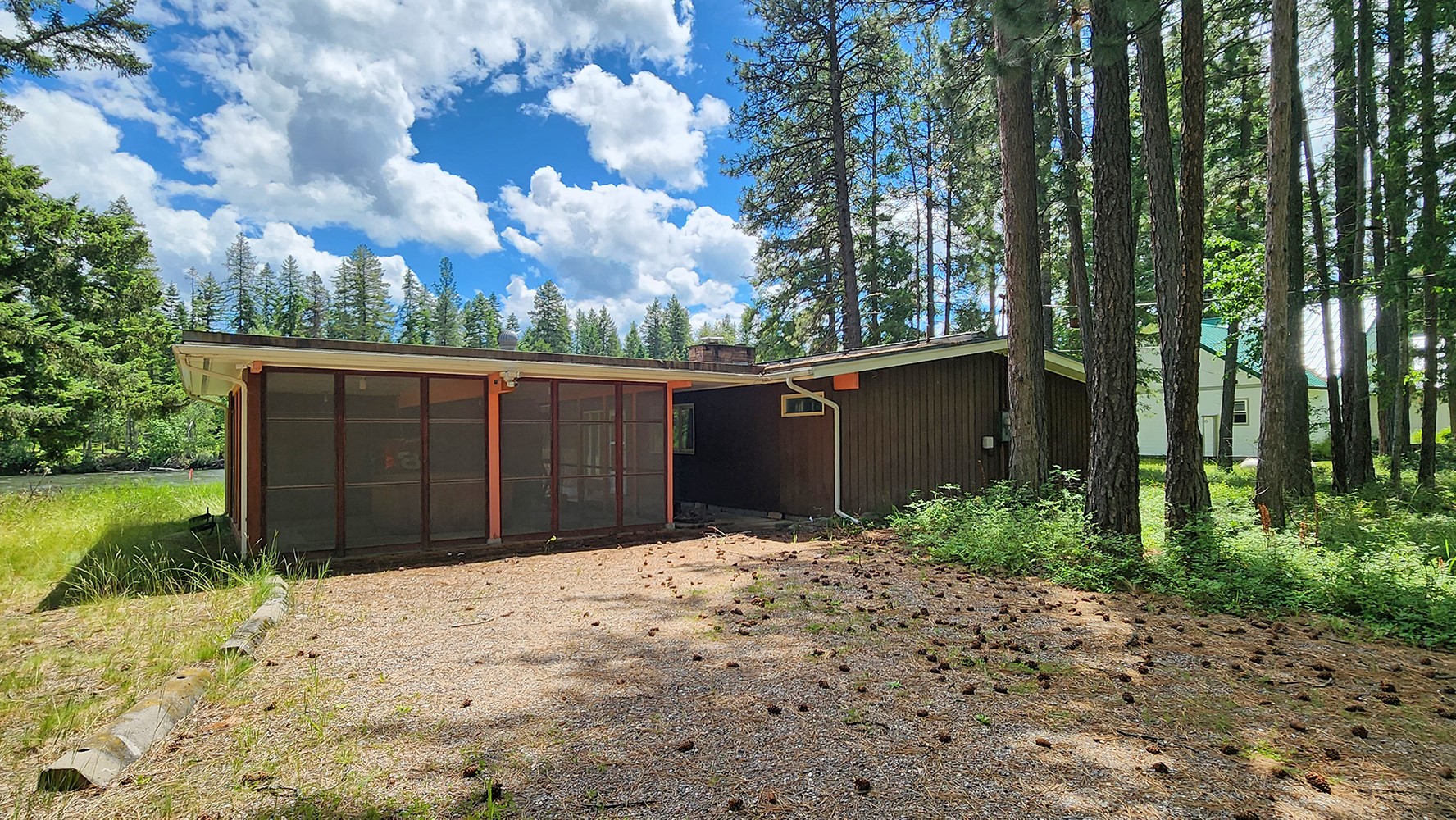 12430 Rippling Waters Road Property Photo 8