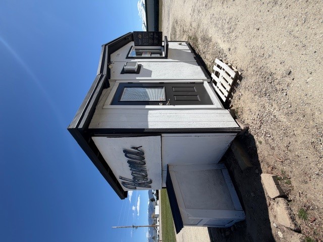2137 N 1st Street Property Photo 6
