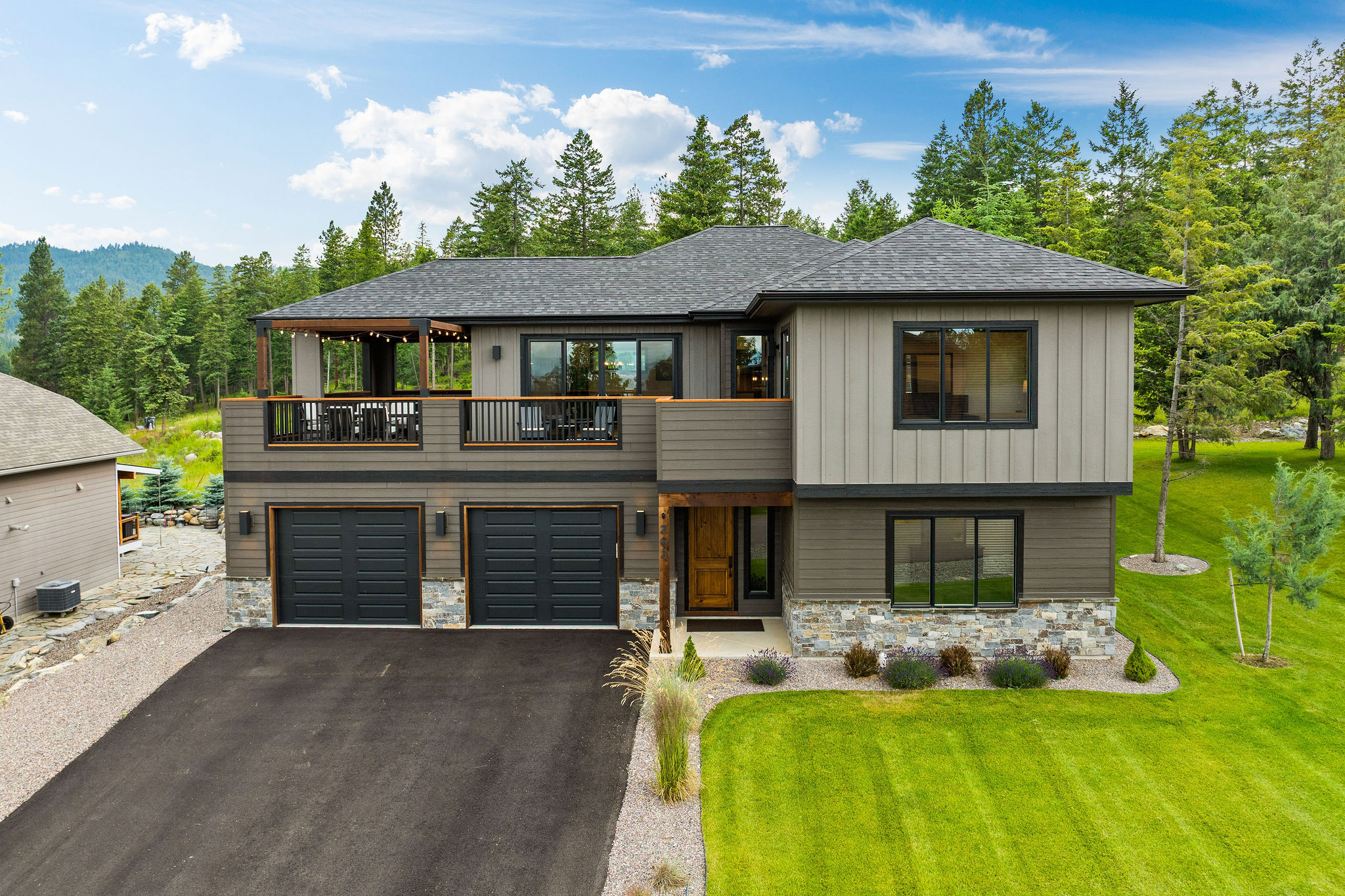 263 Spurwing Loop Property Photo 1