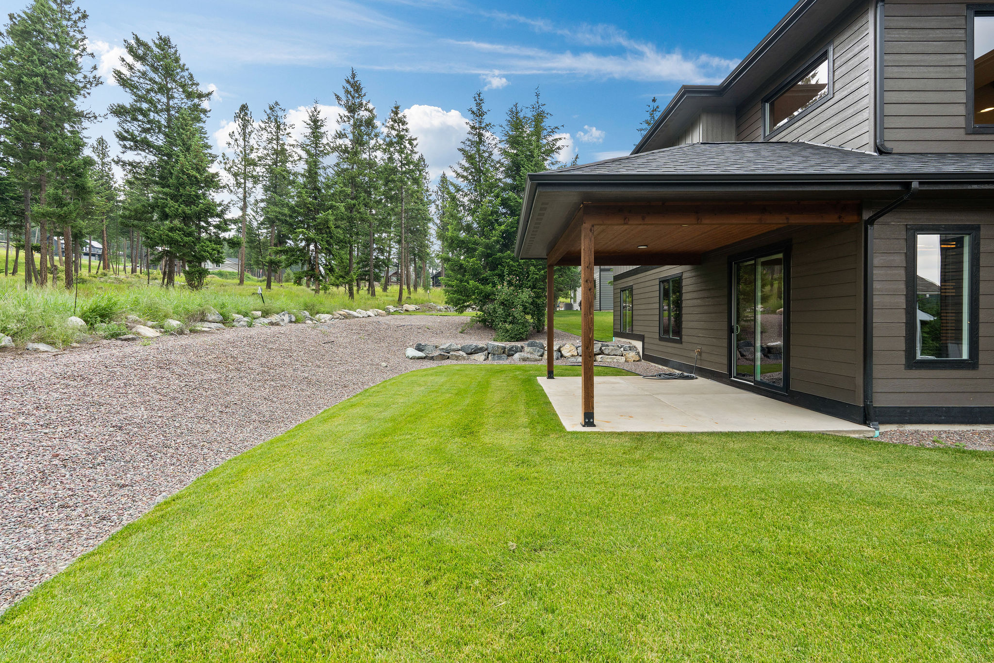 263 Spurwing Loop Property Photo 7
