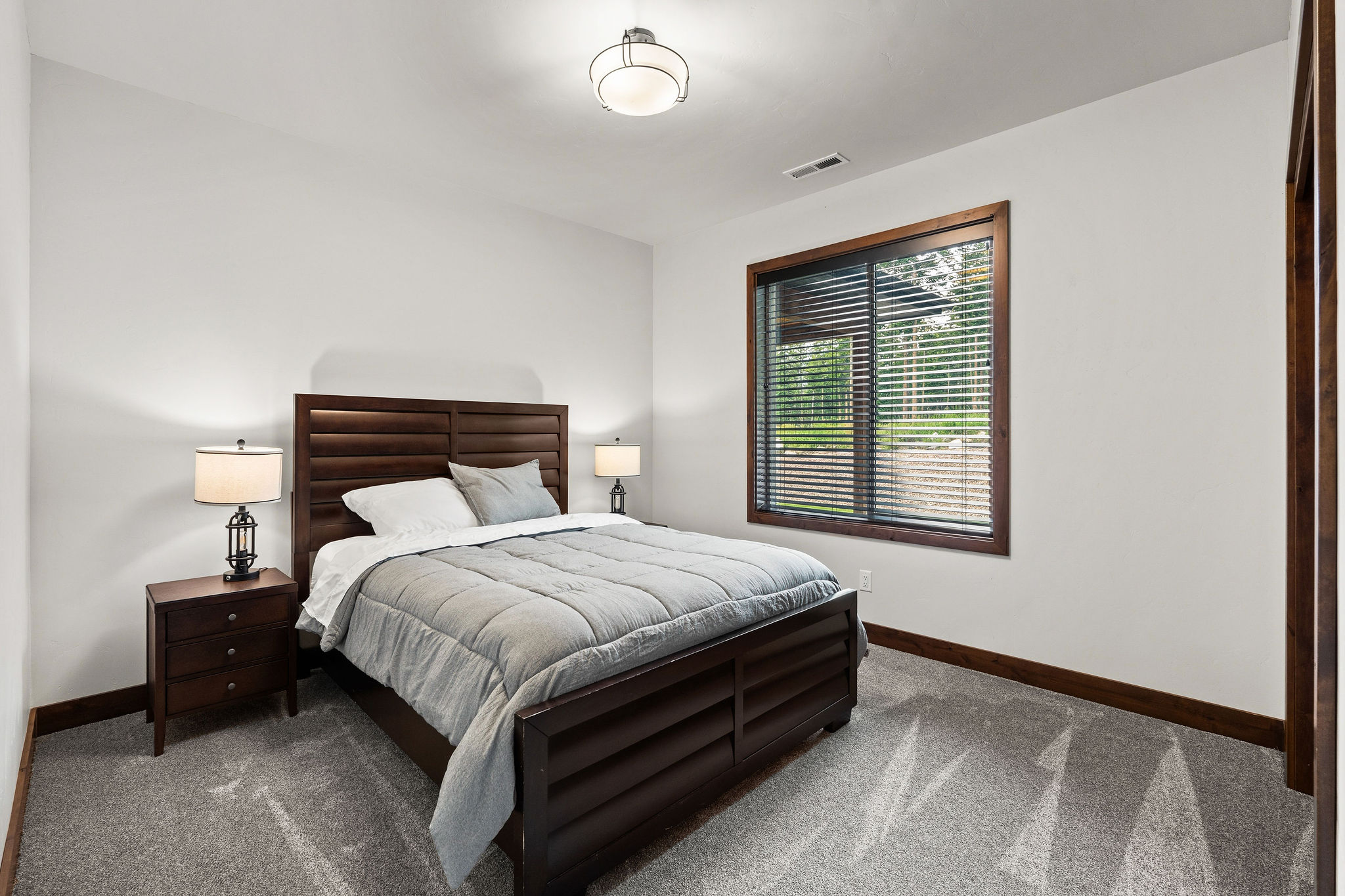 263 Spurwing Loop Property Photo 38