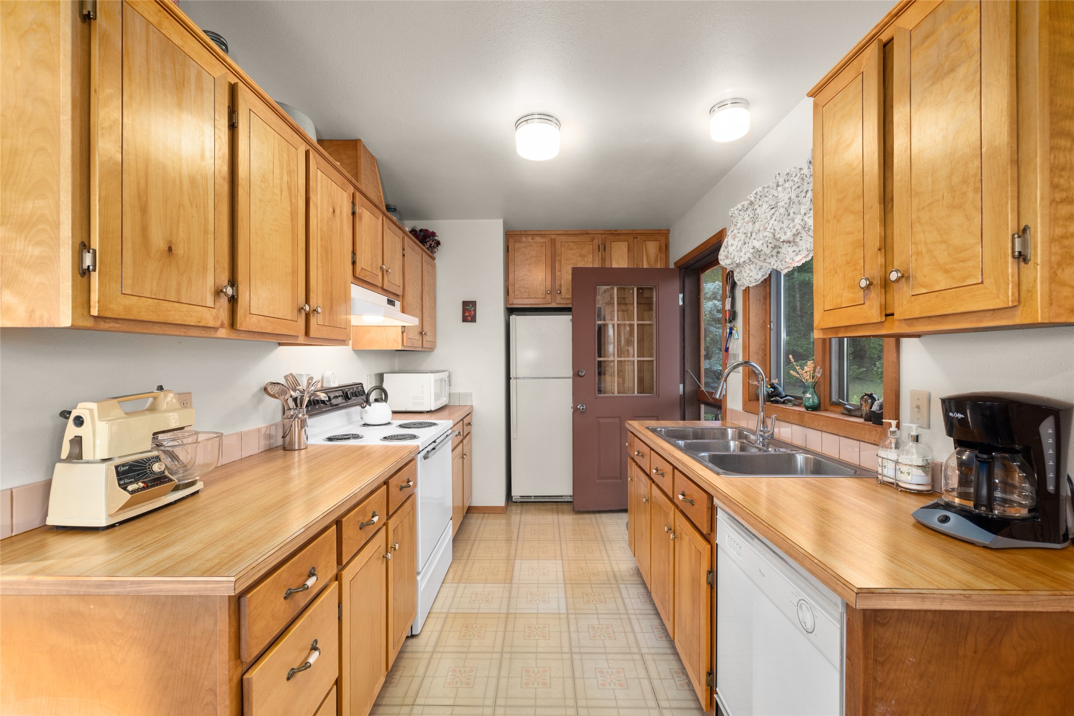 25777 Sunset Point Lane Property Photo 10