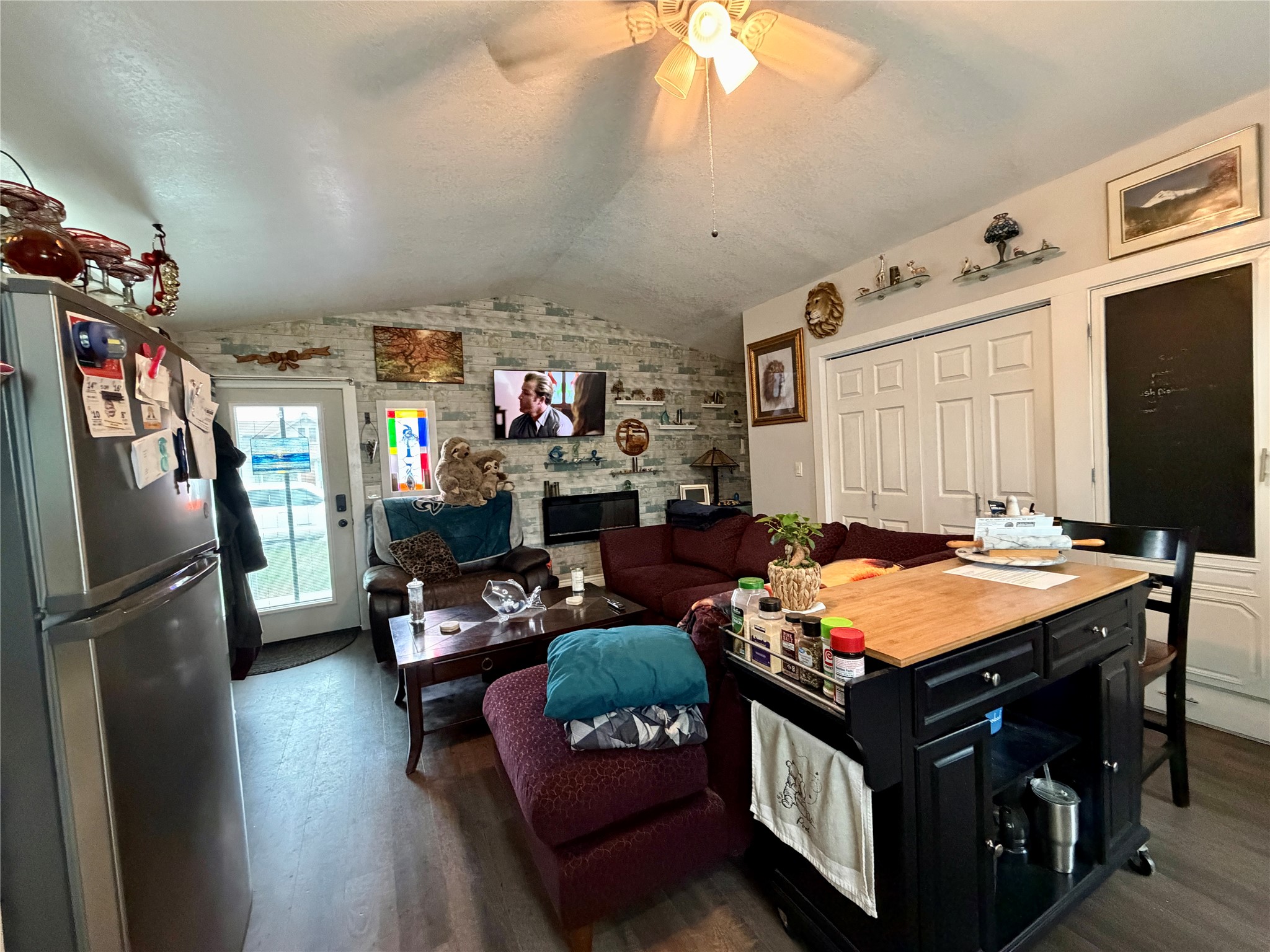 615 Wisconsin Avenue Property Photo 8