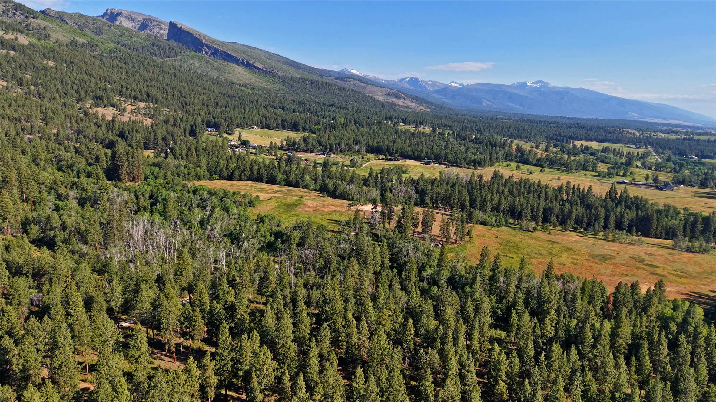 648 Churn Creek Trail Property Photo 3
