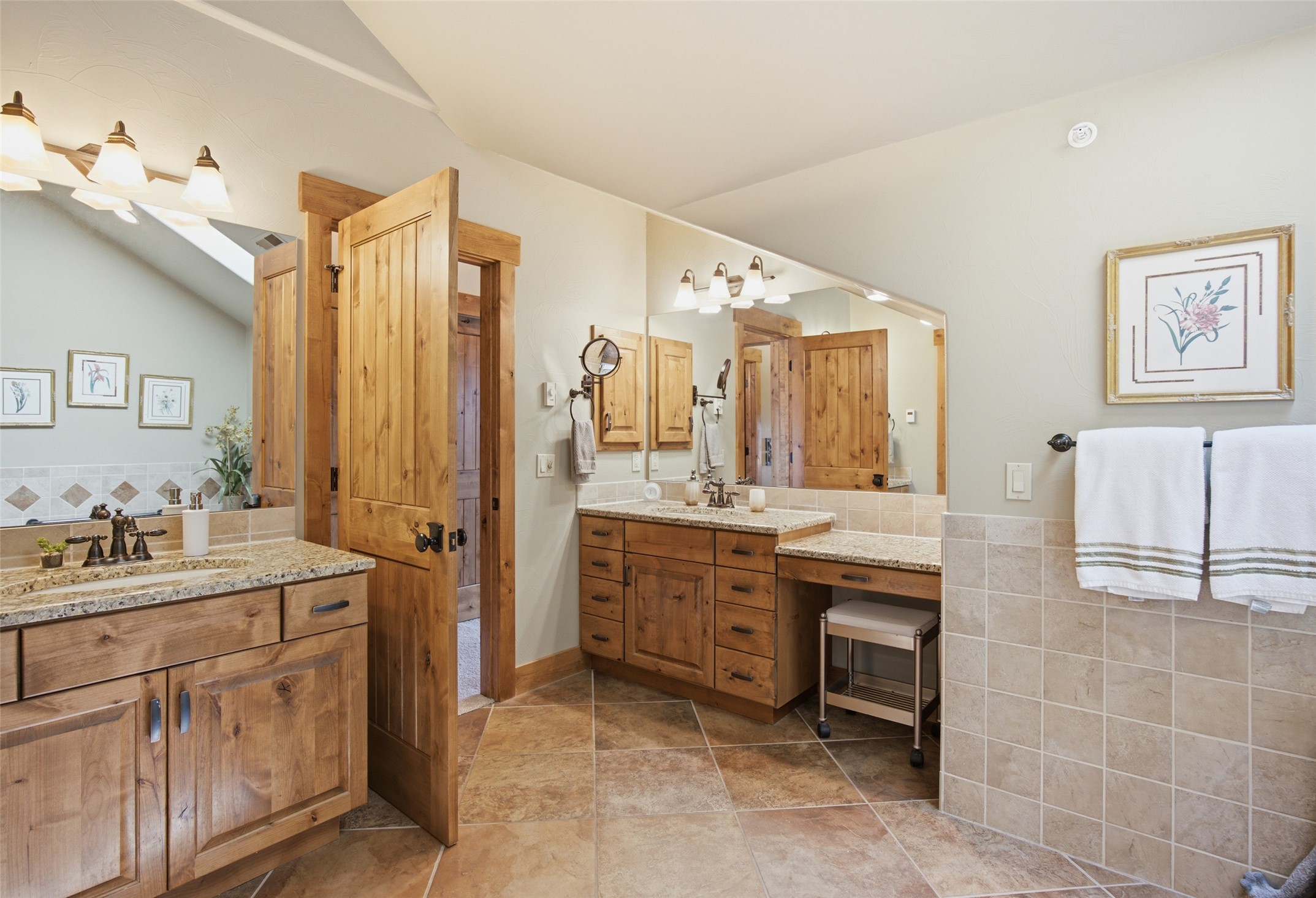 202 Shoreline Drive 2 Property Photo 32