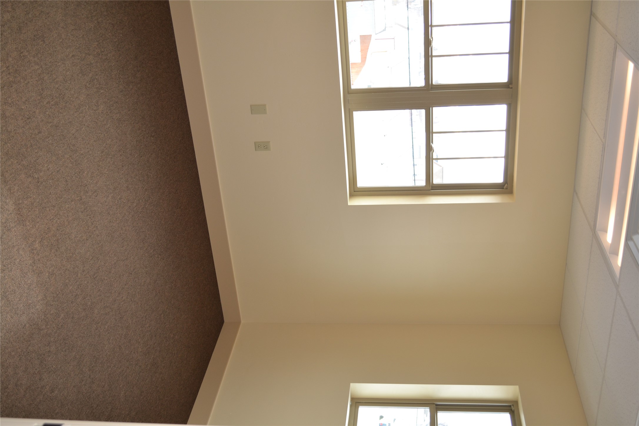 2220 River Road Property Photo 14