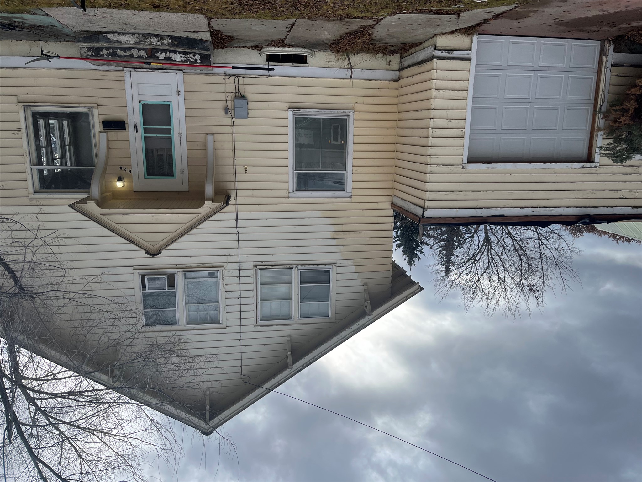 654 E Washington Street East North 1 Property Photo 25
