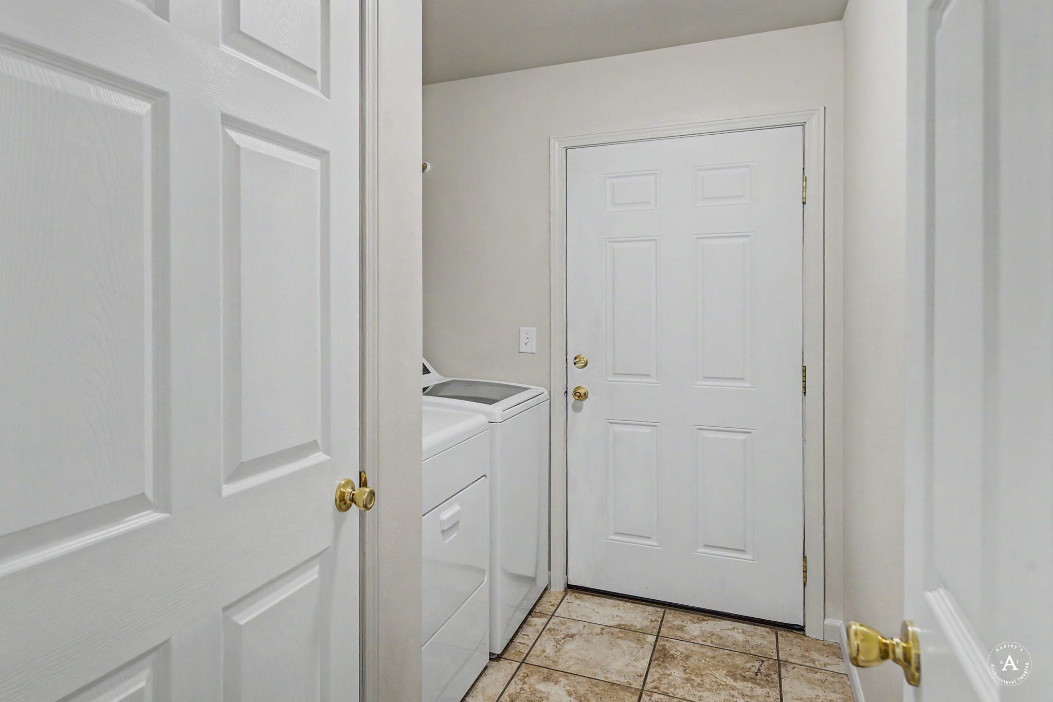 3196 Brow Tine Road Property Photo 16