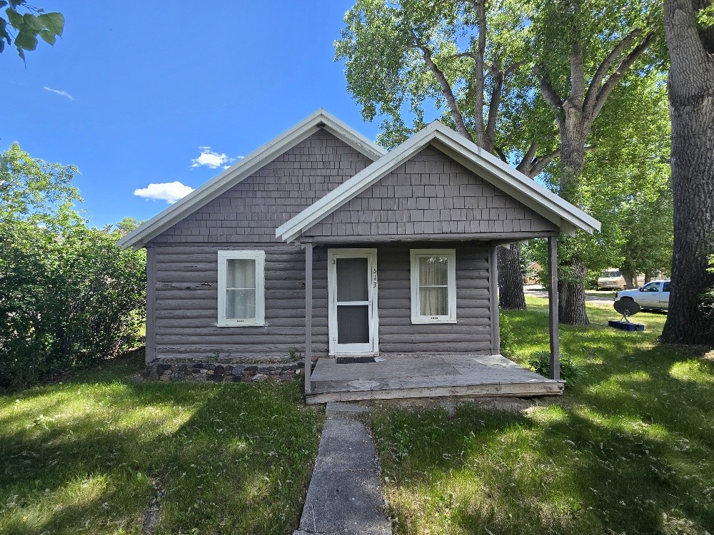 513 3rd Avenue Sw Property Photo 1
