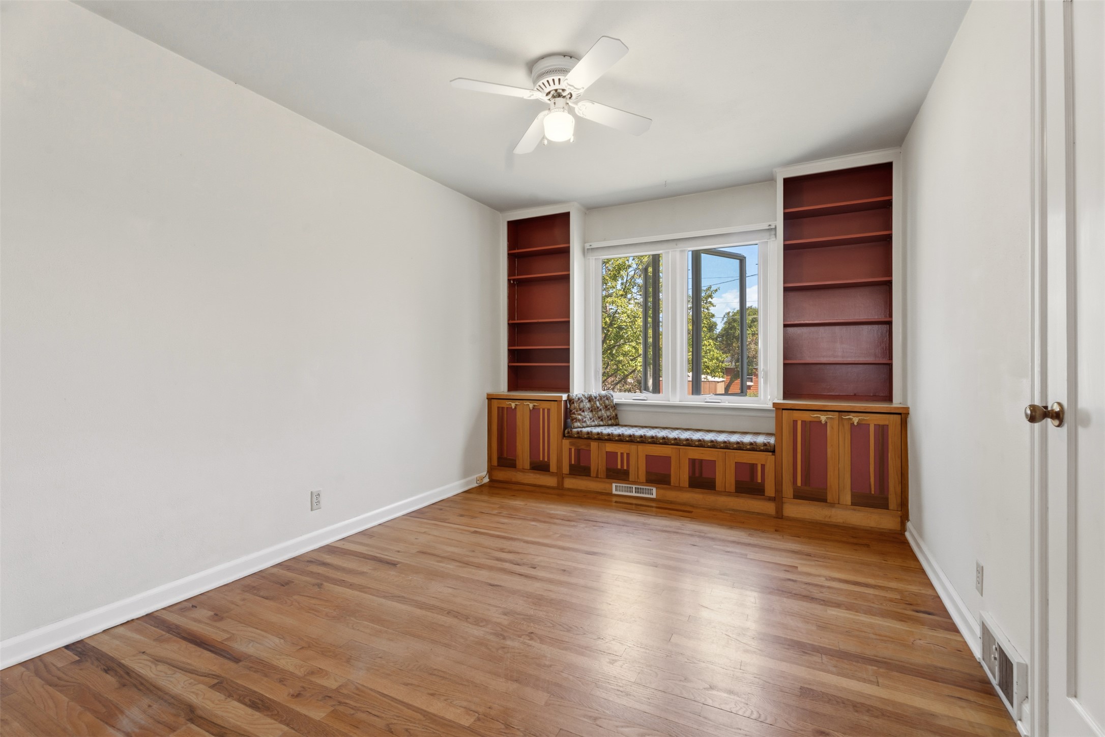 104 Agnes Avenue Property Photo 14