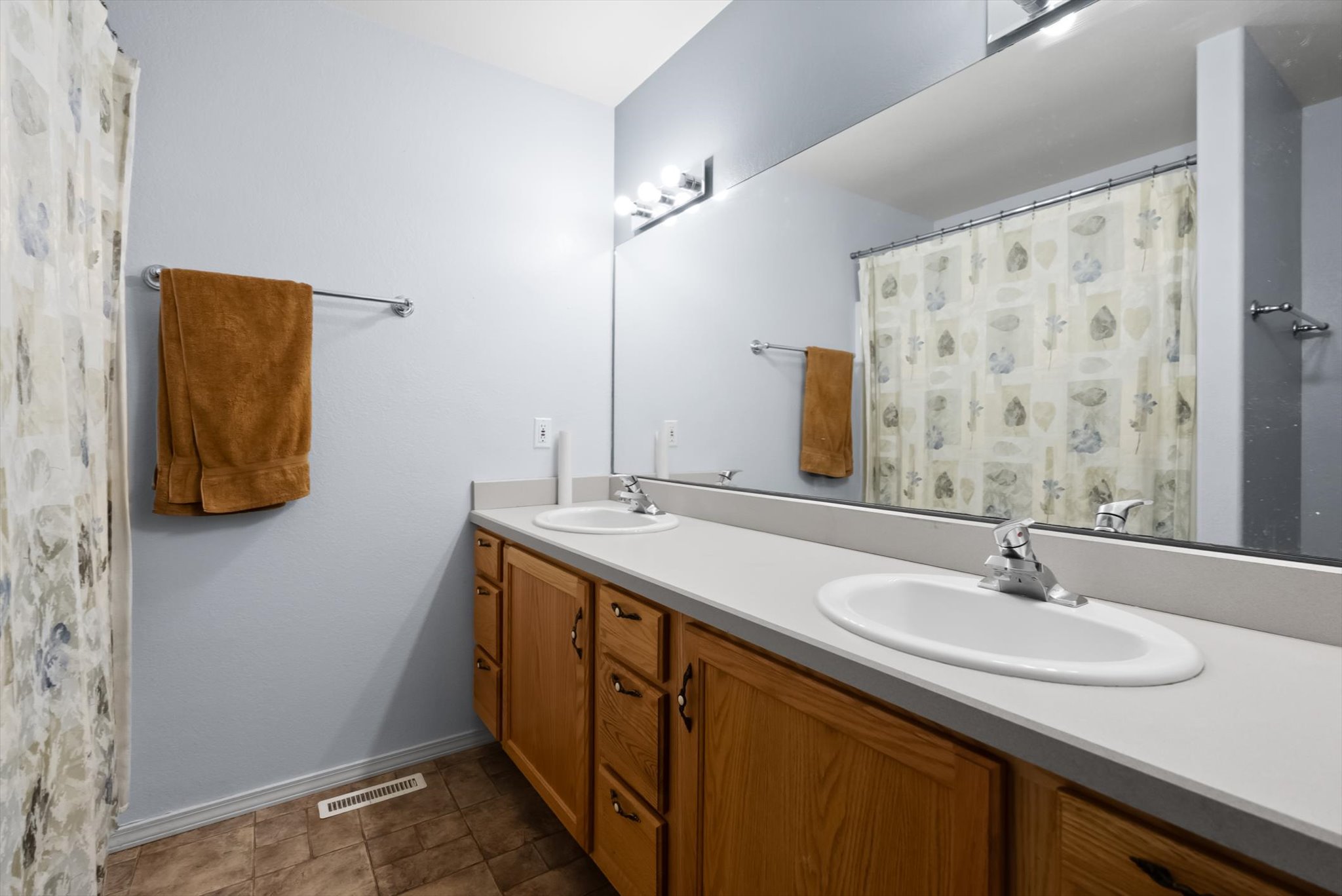 32 Windward Loop Property Photo 14