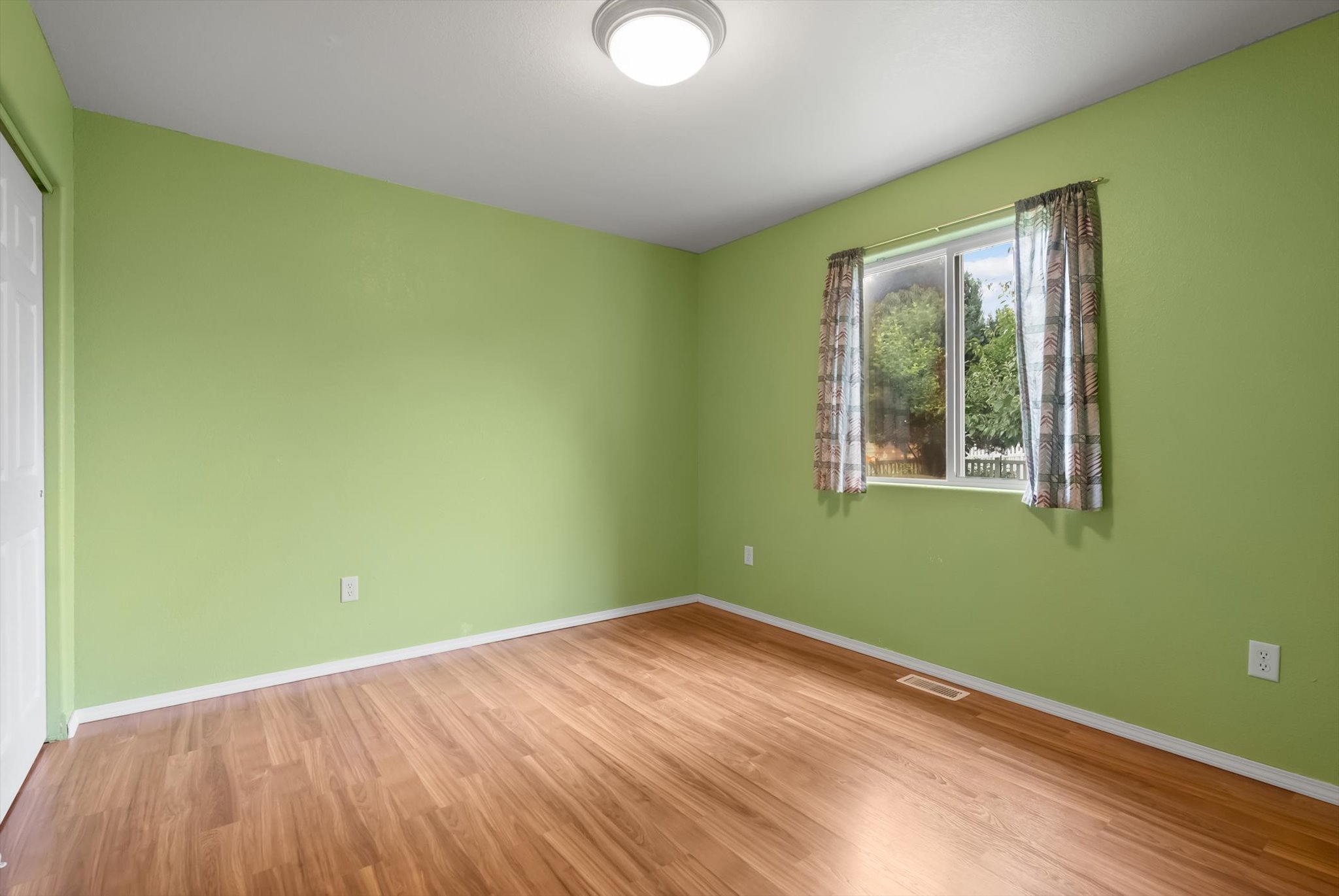 32 Windward Loop Property Photo 16