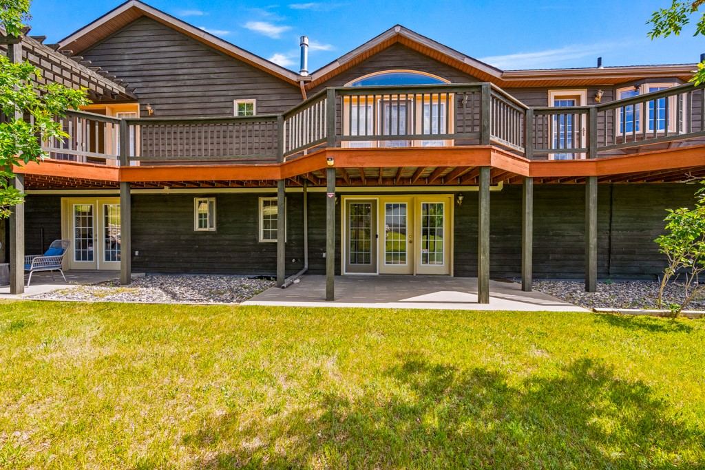 27 Beavertail Road Property Photo 1