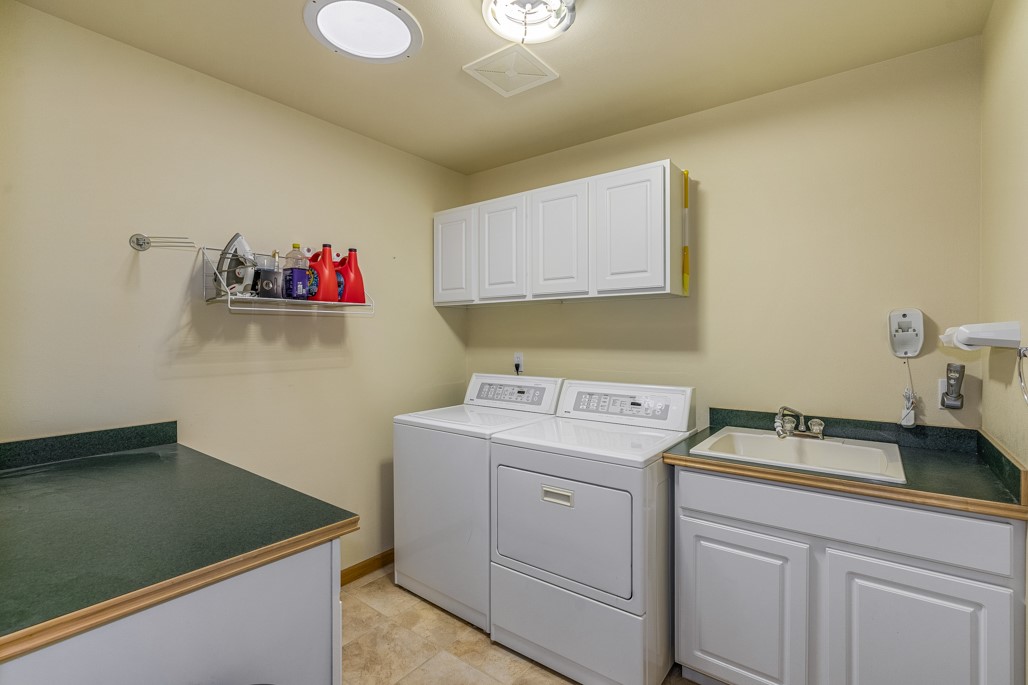 27 Beavertail Road Property Photo 20