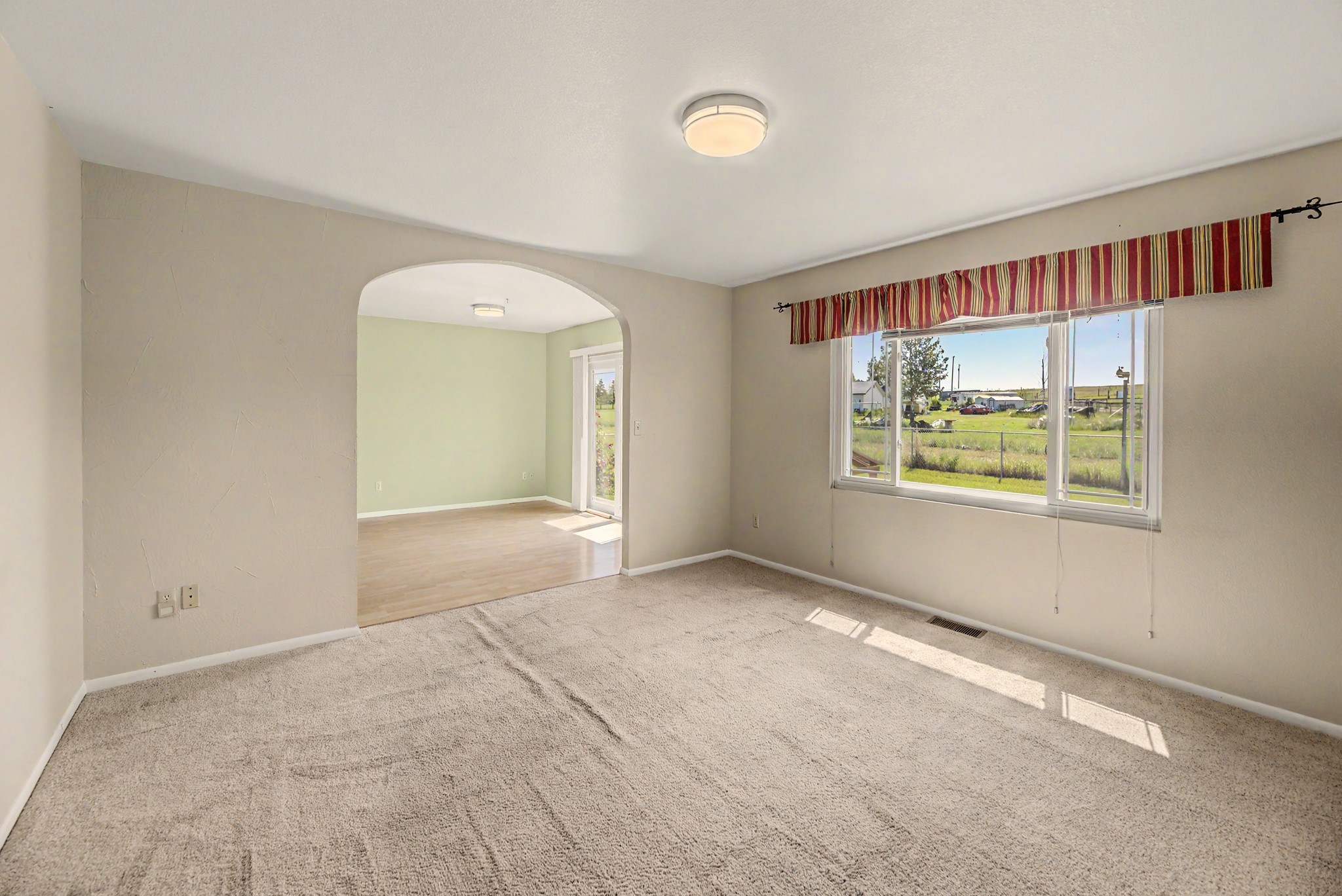 3911 Bullet Drive Property Photo 4