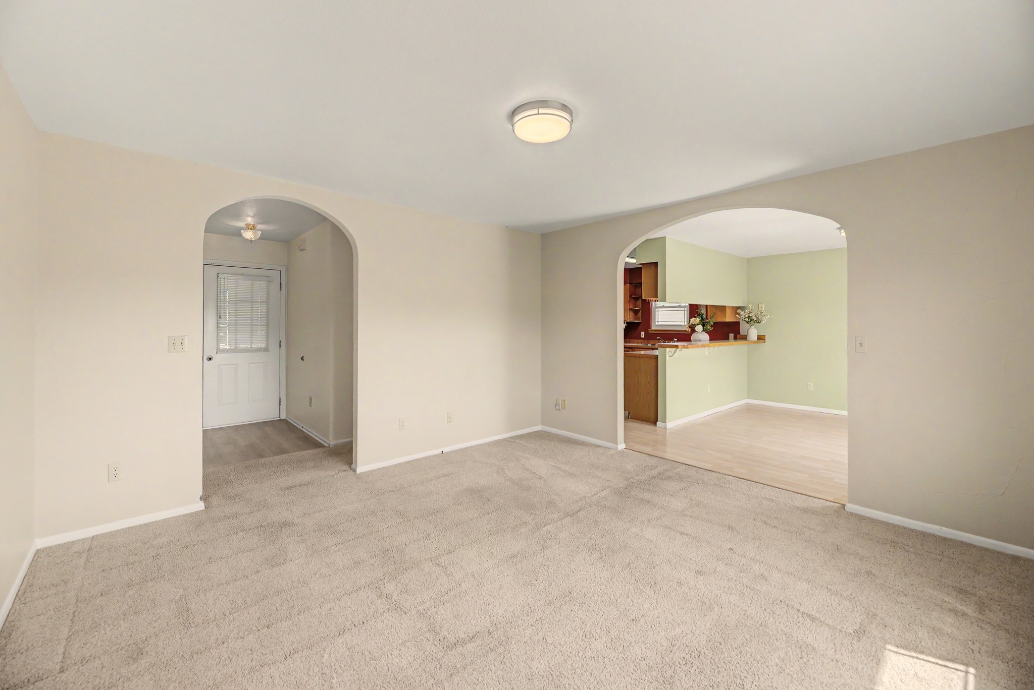 3911 Bullet Drive Property Photo 5