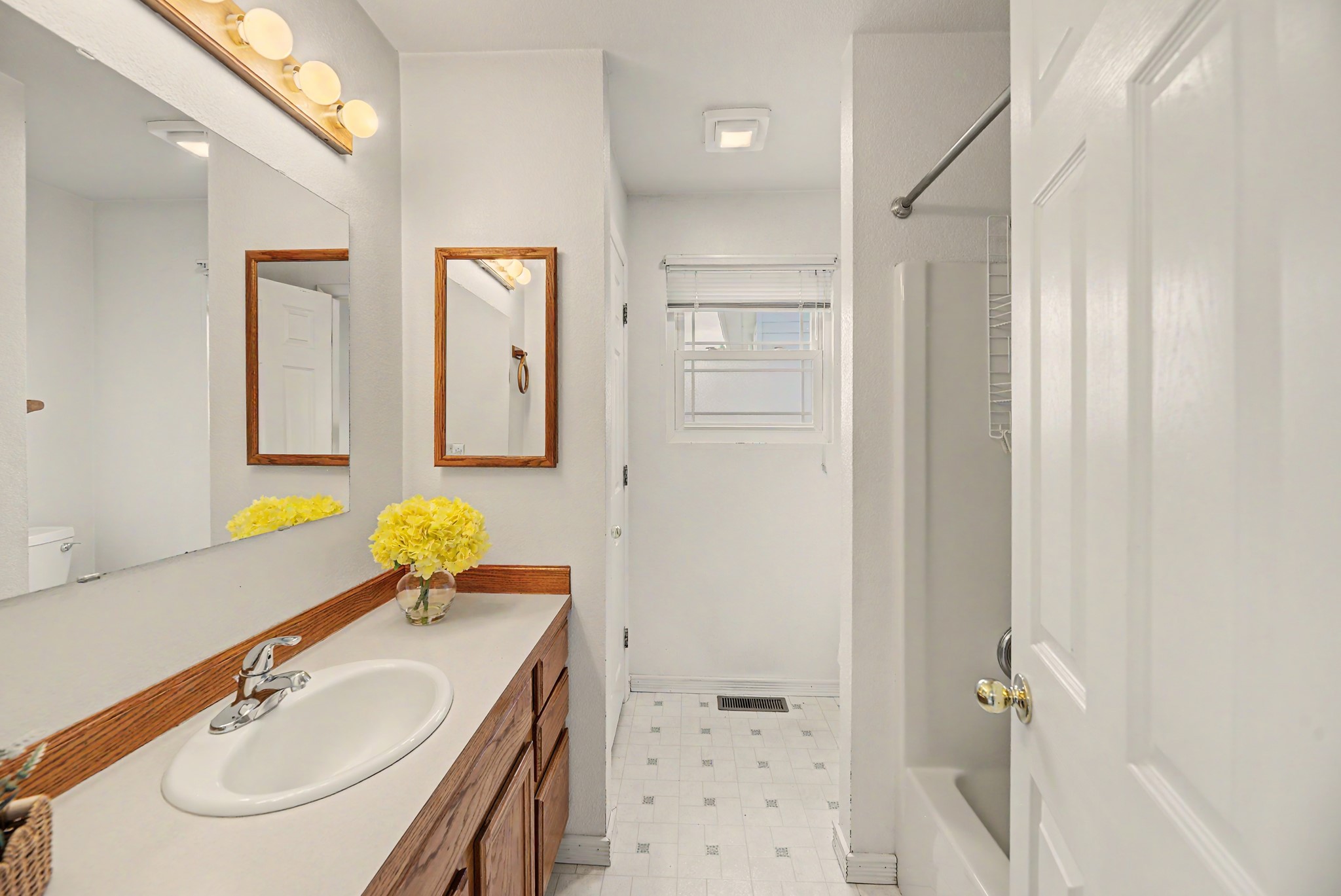 3911 Bullet Drive Property Photo 17