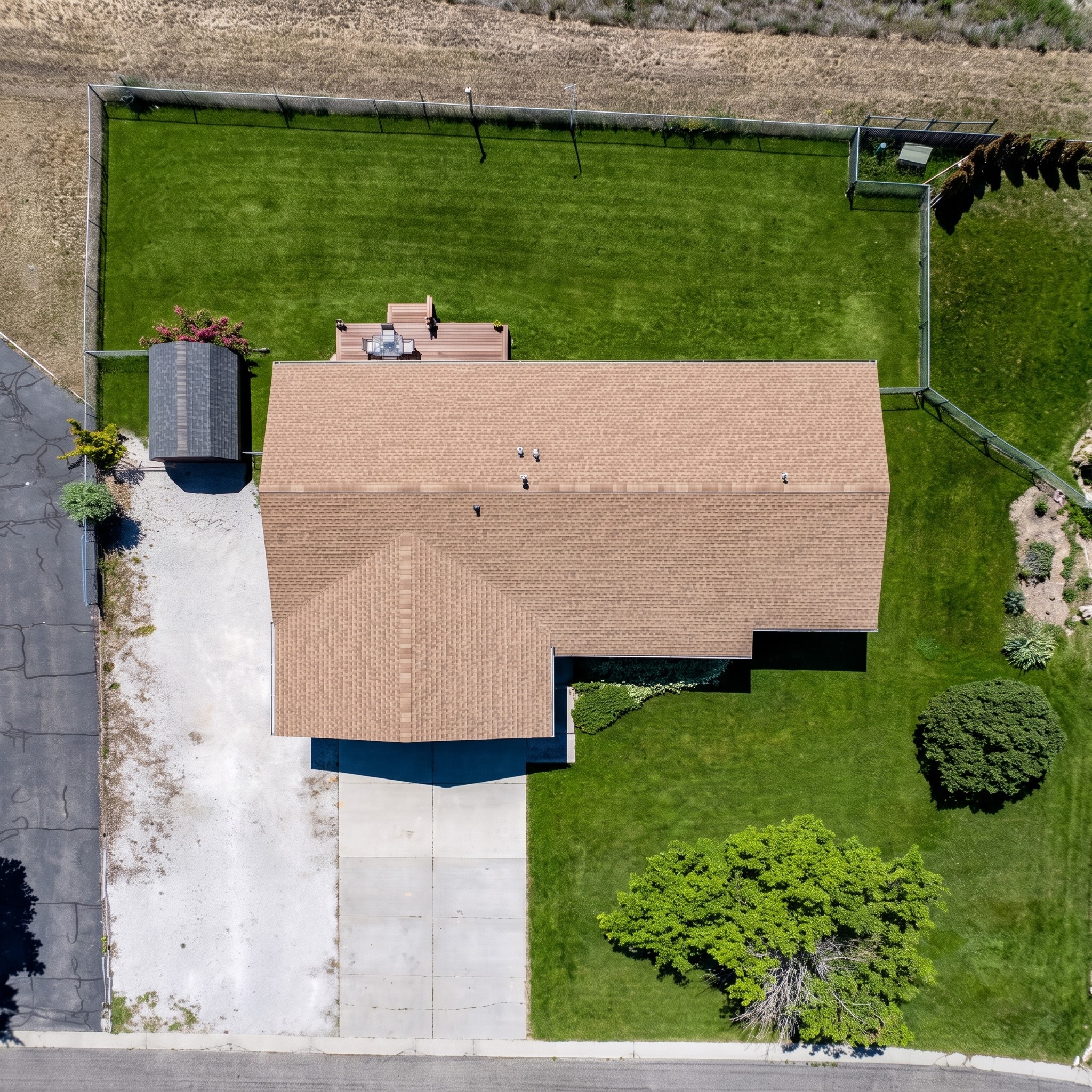 3911 Bullet Drive Property Photo 28