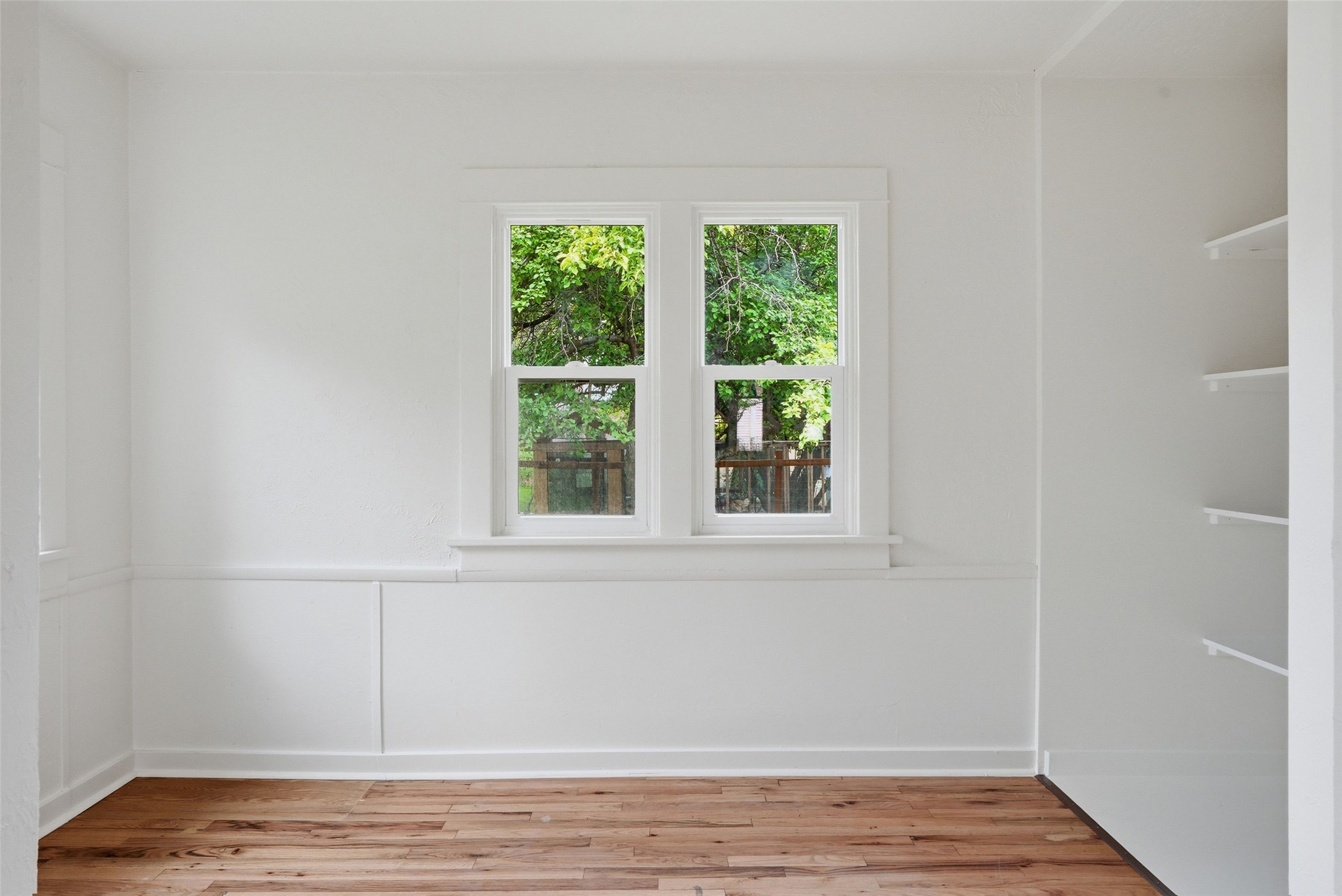 1093 Eastside Highway Property Photo 7