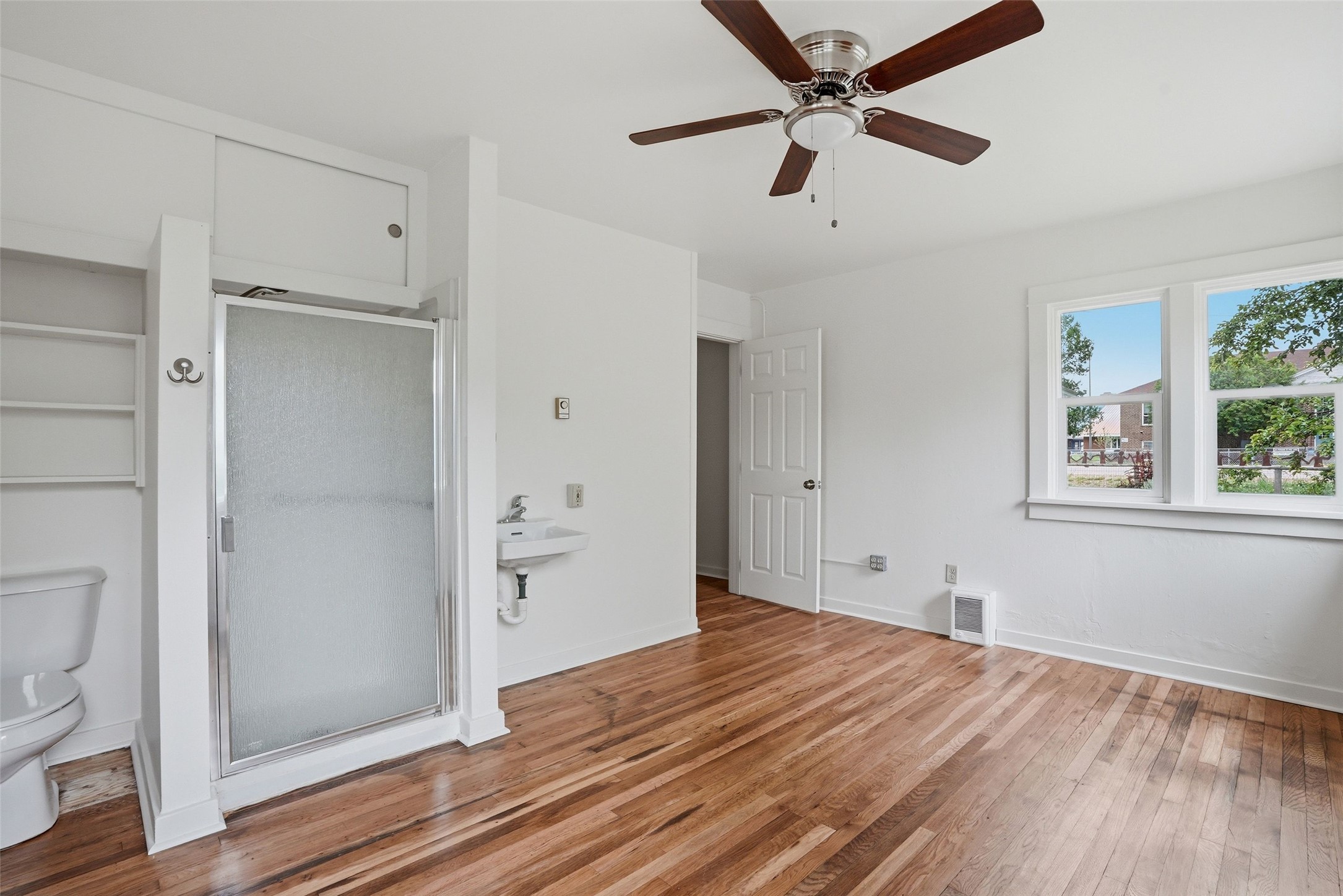 1093 Eastside Highway Property Photo 14
