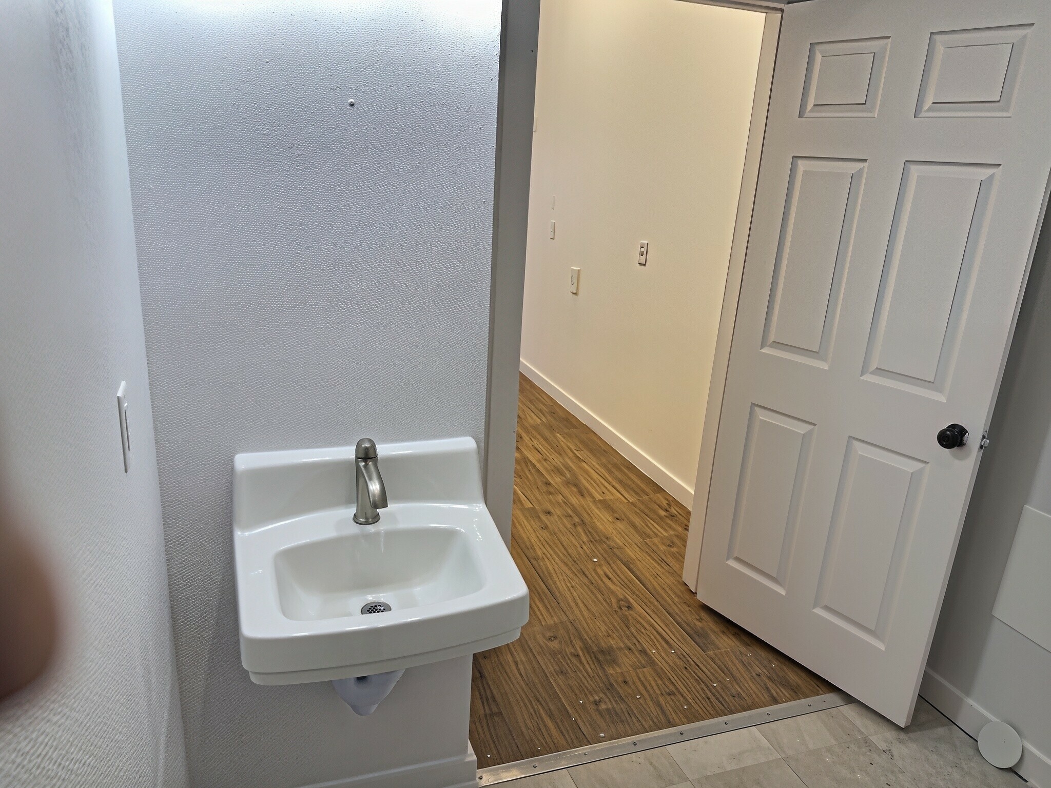 1418 Euclid Avenue Property Photo 11