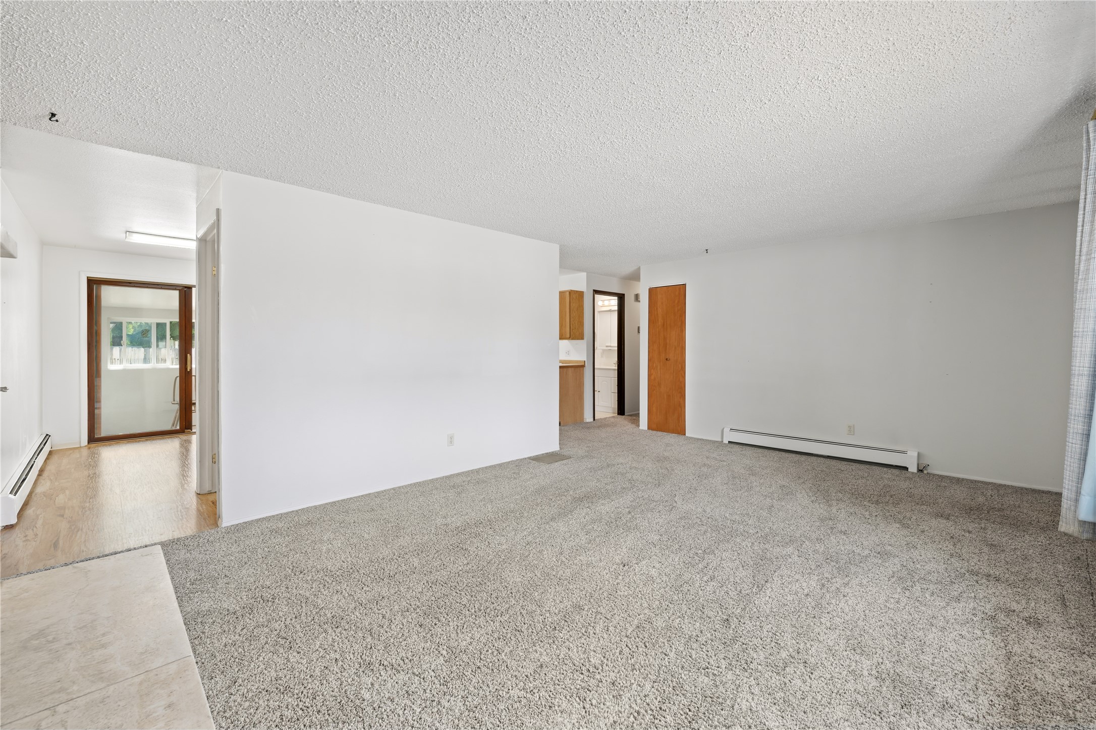 423 Linden Street Property Photo 8