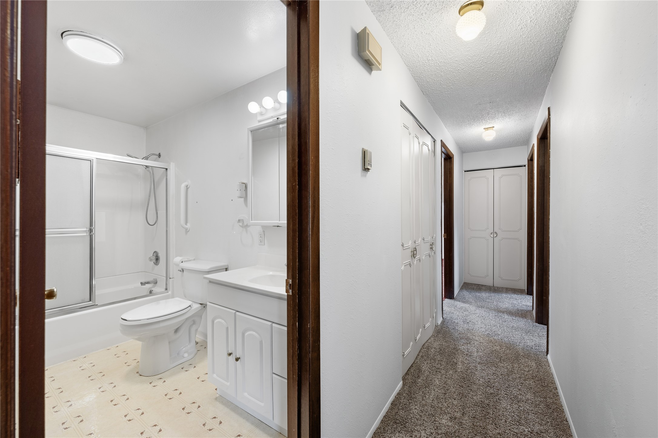 423 Linden Street Property Photo 17
