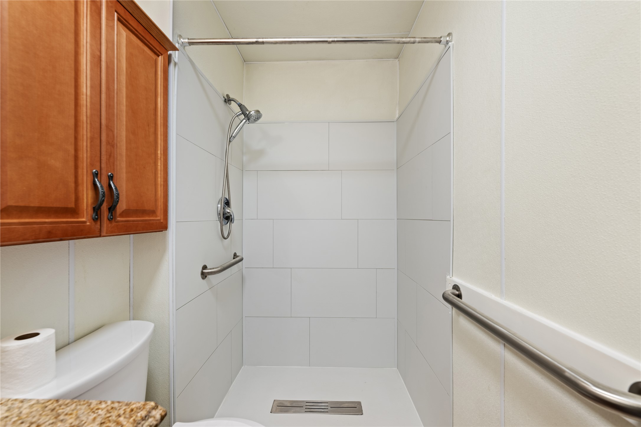 423 Linden Street Property Photo 26