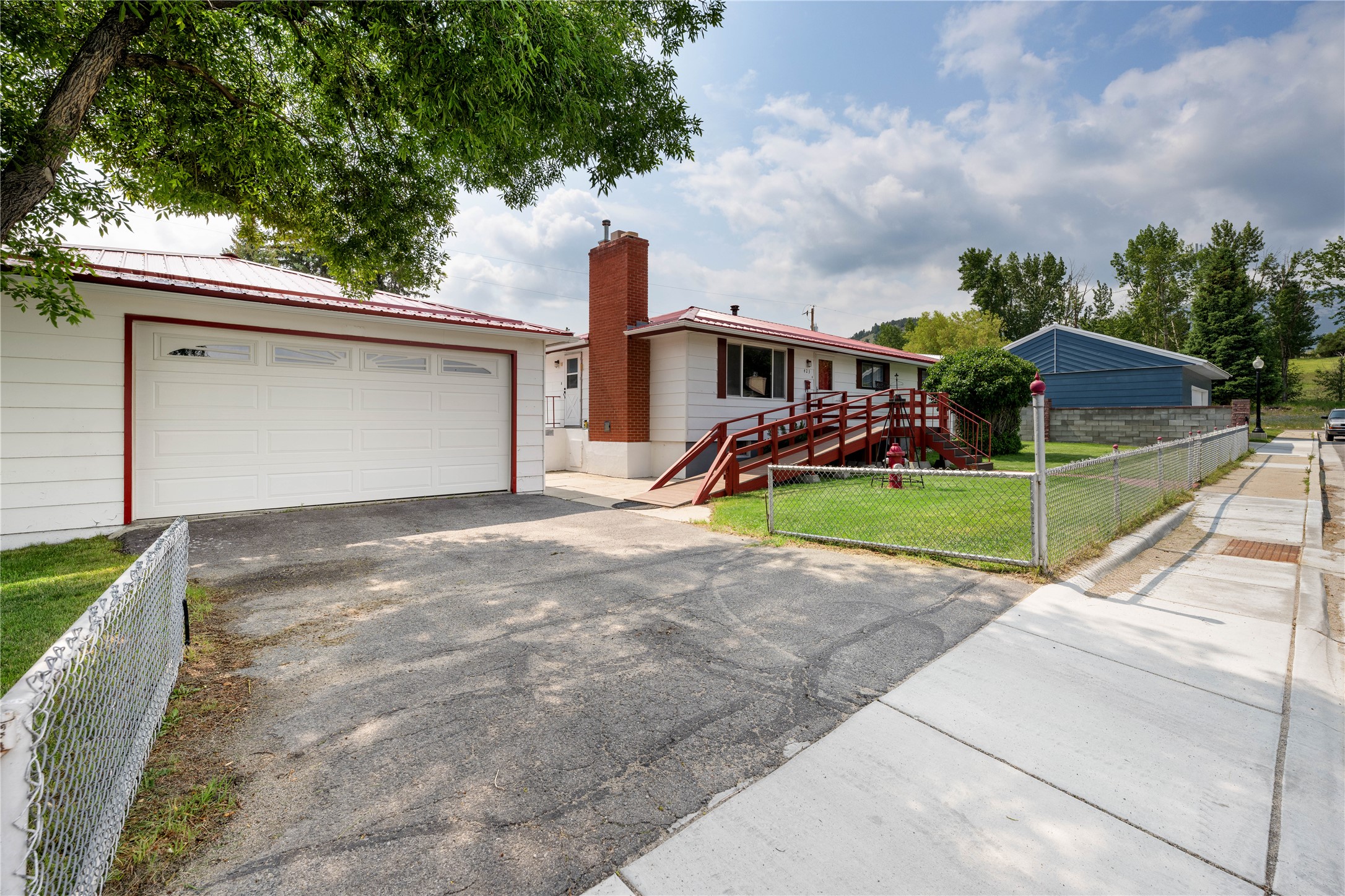 423 Linden Street Property Photo 42