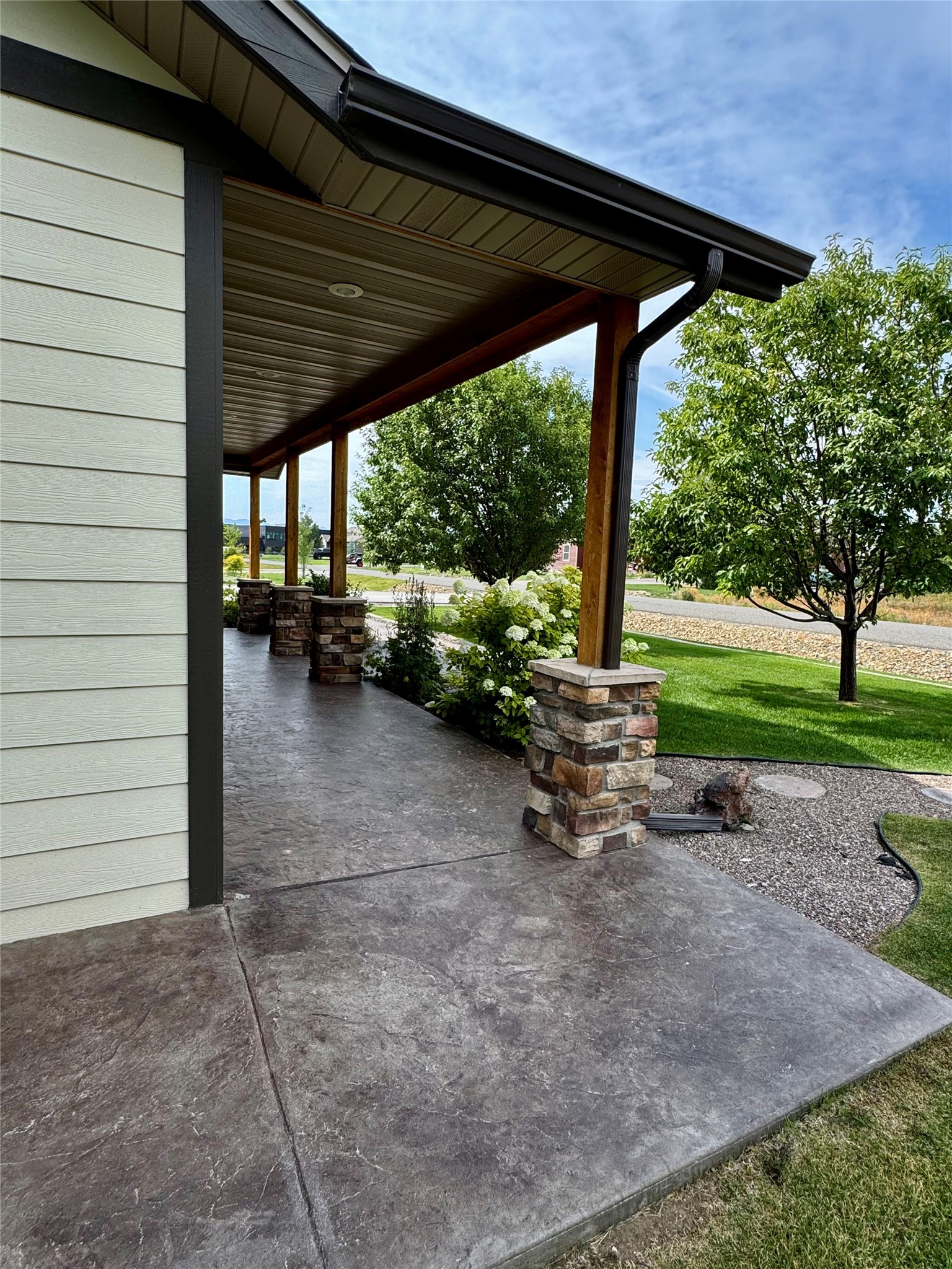 7590 Kingpost Loop Property Photo 7