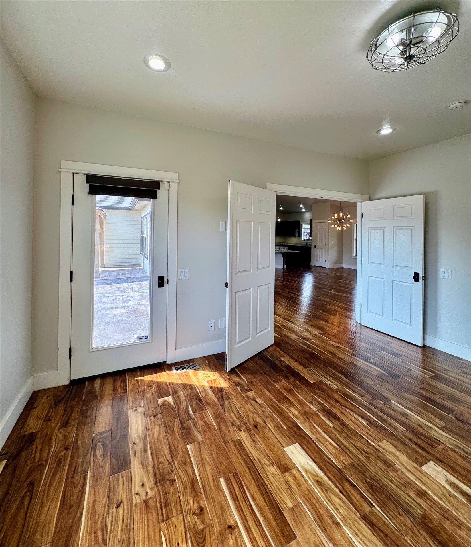 7590 Kingpost Loop Property Photo 21