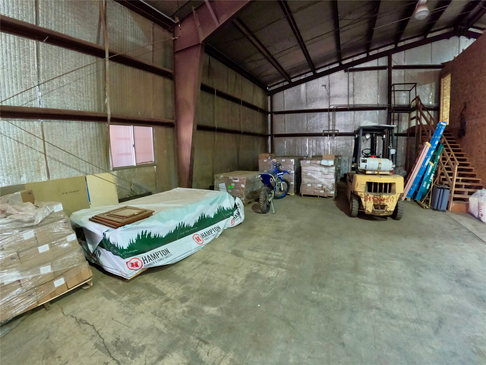 215 Lower Willow Creek Road Property Photo 14