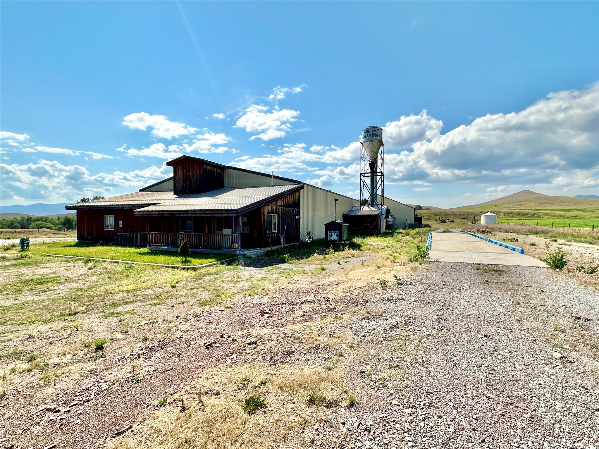 215 Lower Willow Creek Road Property Photo 17