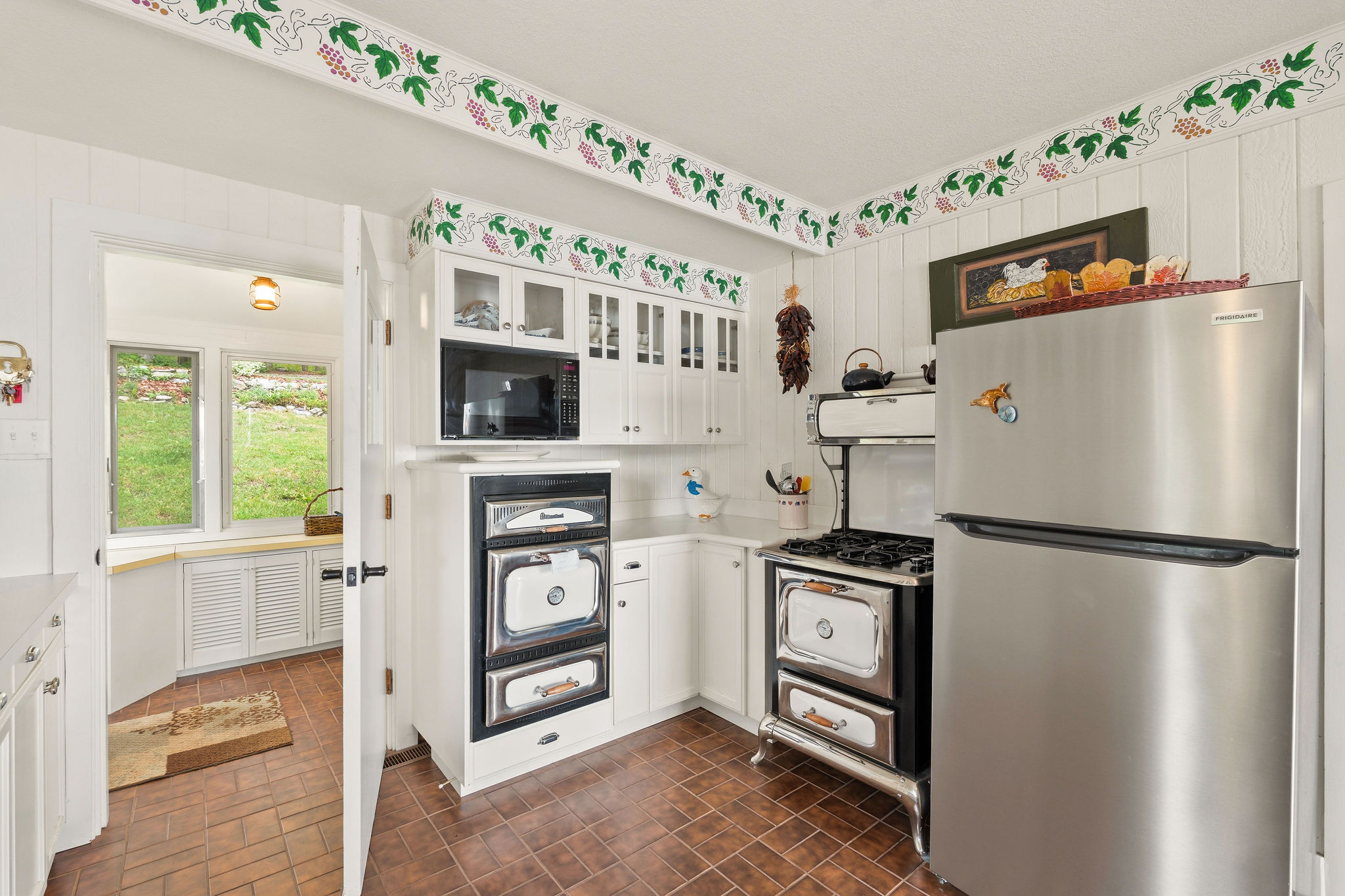 170 Caroline Point Road Property Photo 11