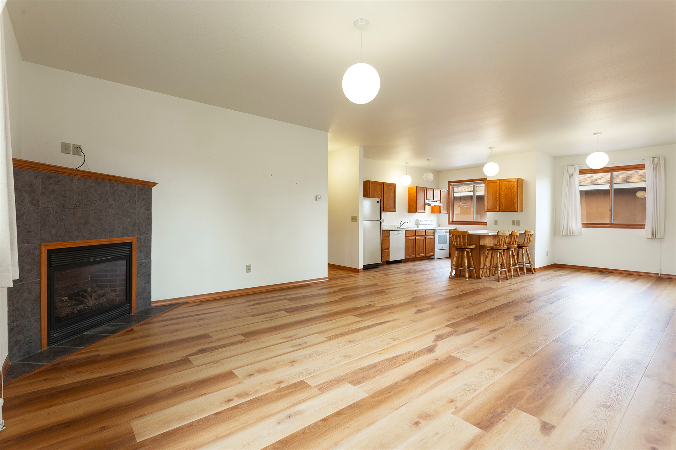 2333 Harve Avenue Property Photo 19