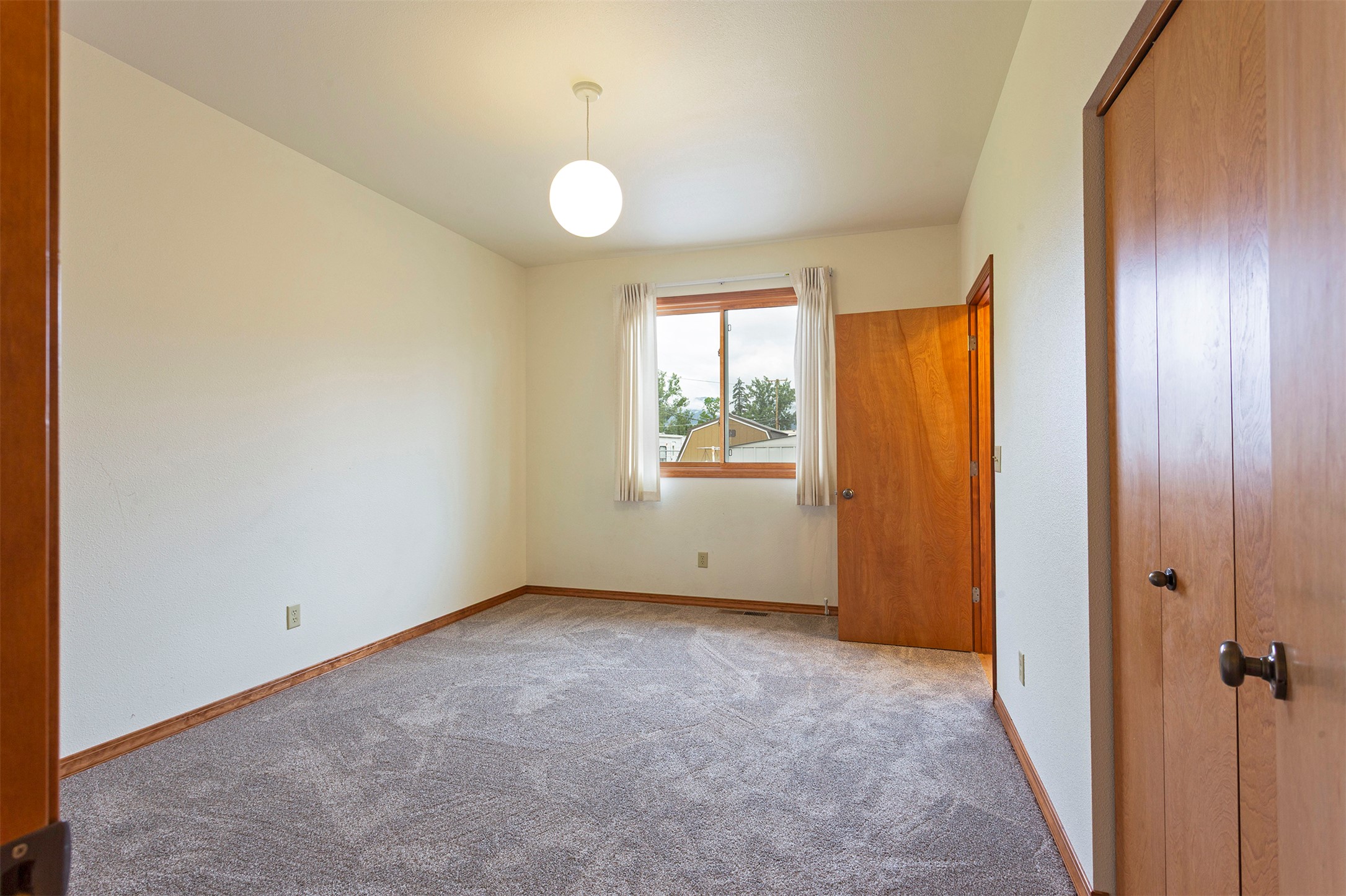 2333 Harve Avenue Property Photo 37