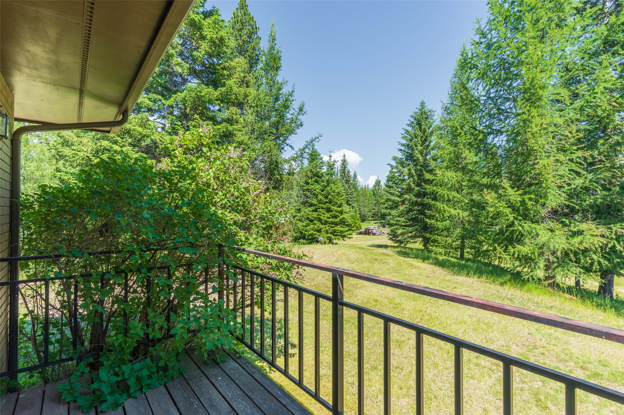 1054 Rumble Creek Road Property Photo 32