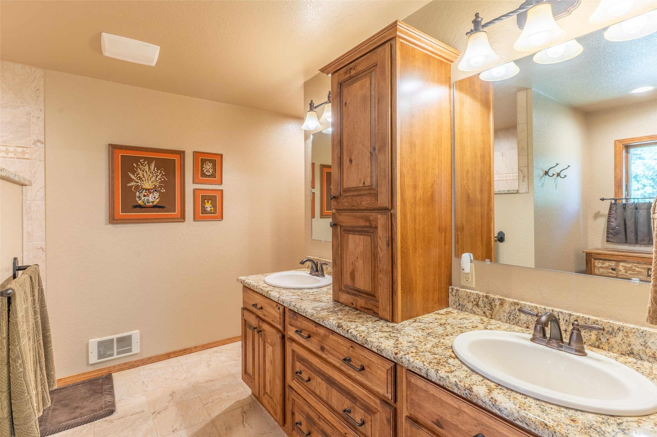 1054 Rumble Creek Road Property Photo 33