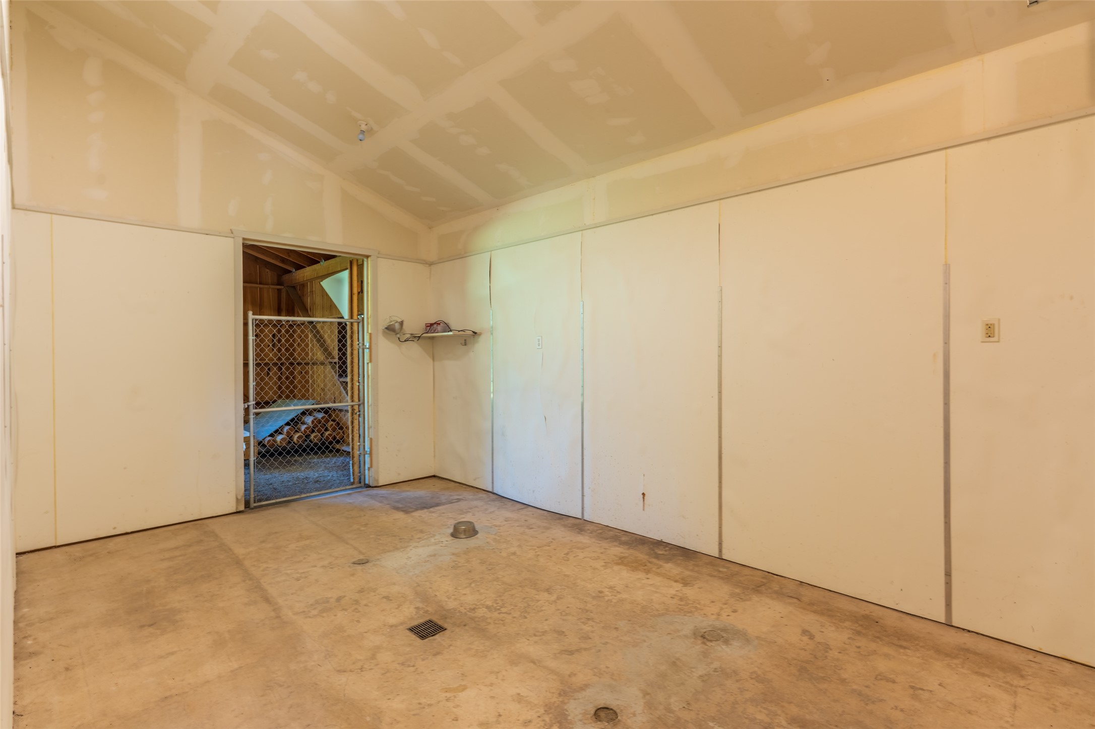 1054 Rumble Creek Road Property Photo 69
