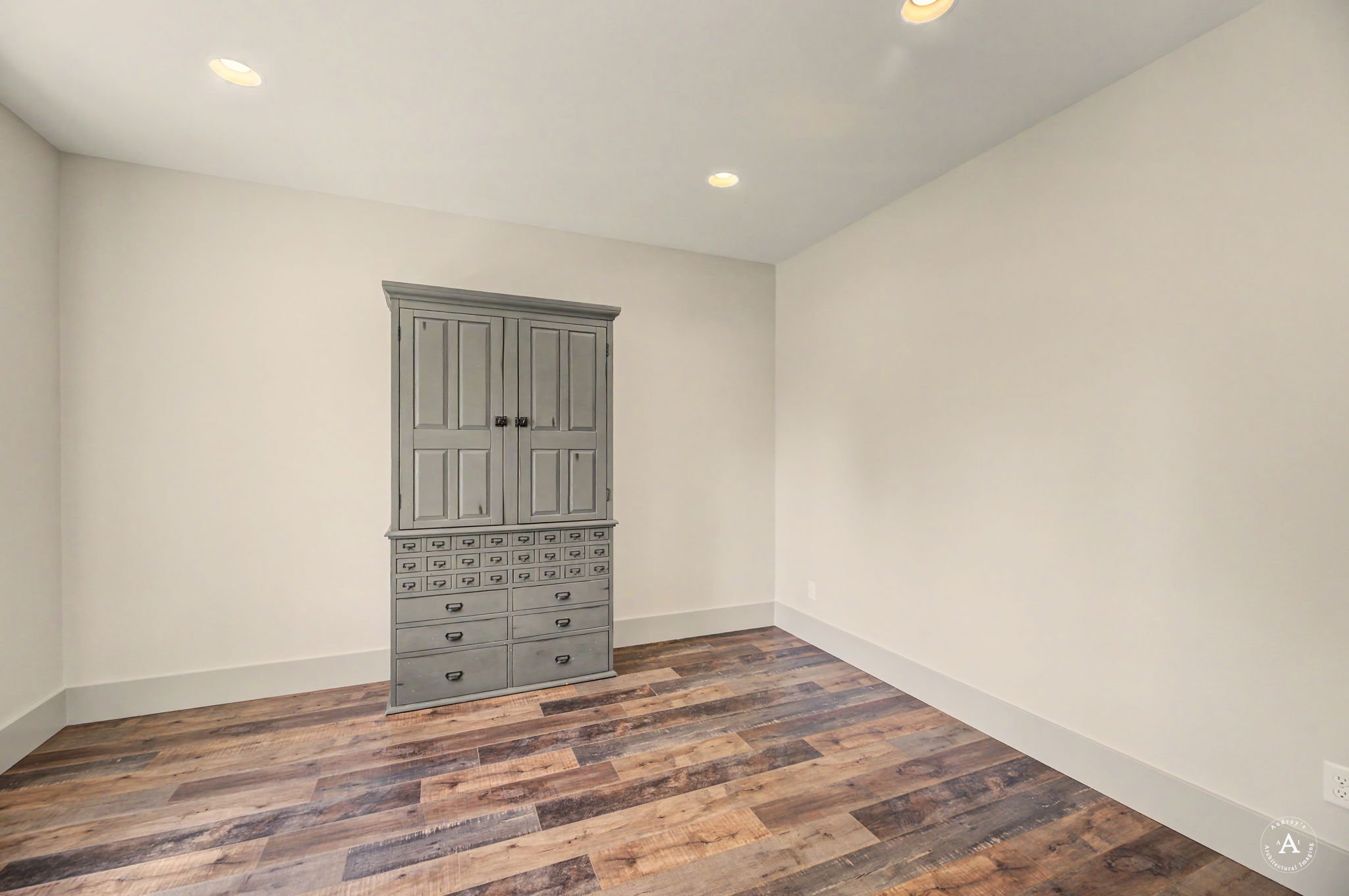 8 High View Road Property Photo 19