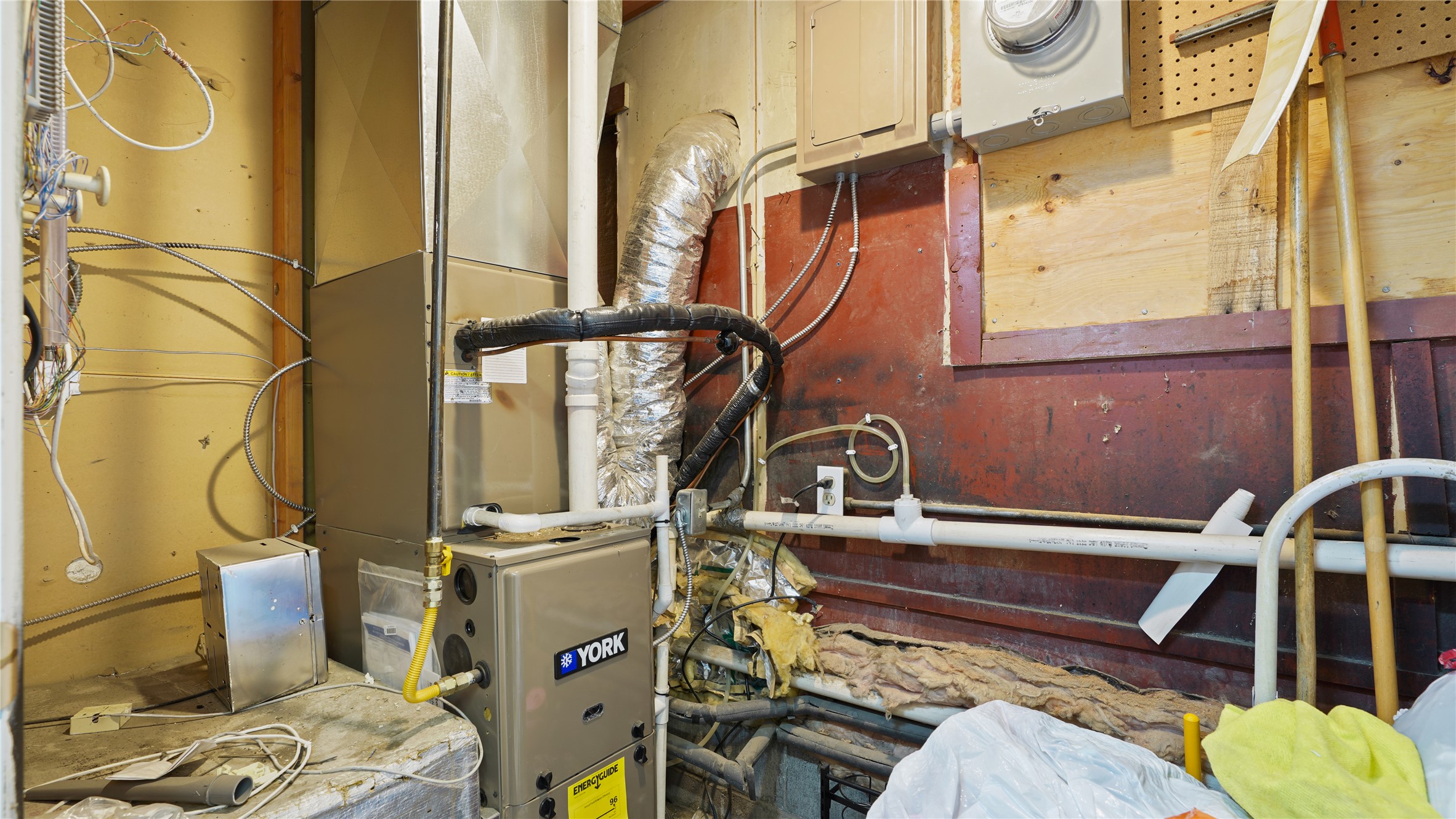 1611 Cedar Street Property Photo 35